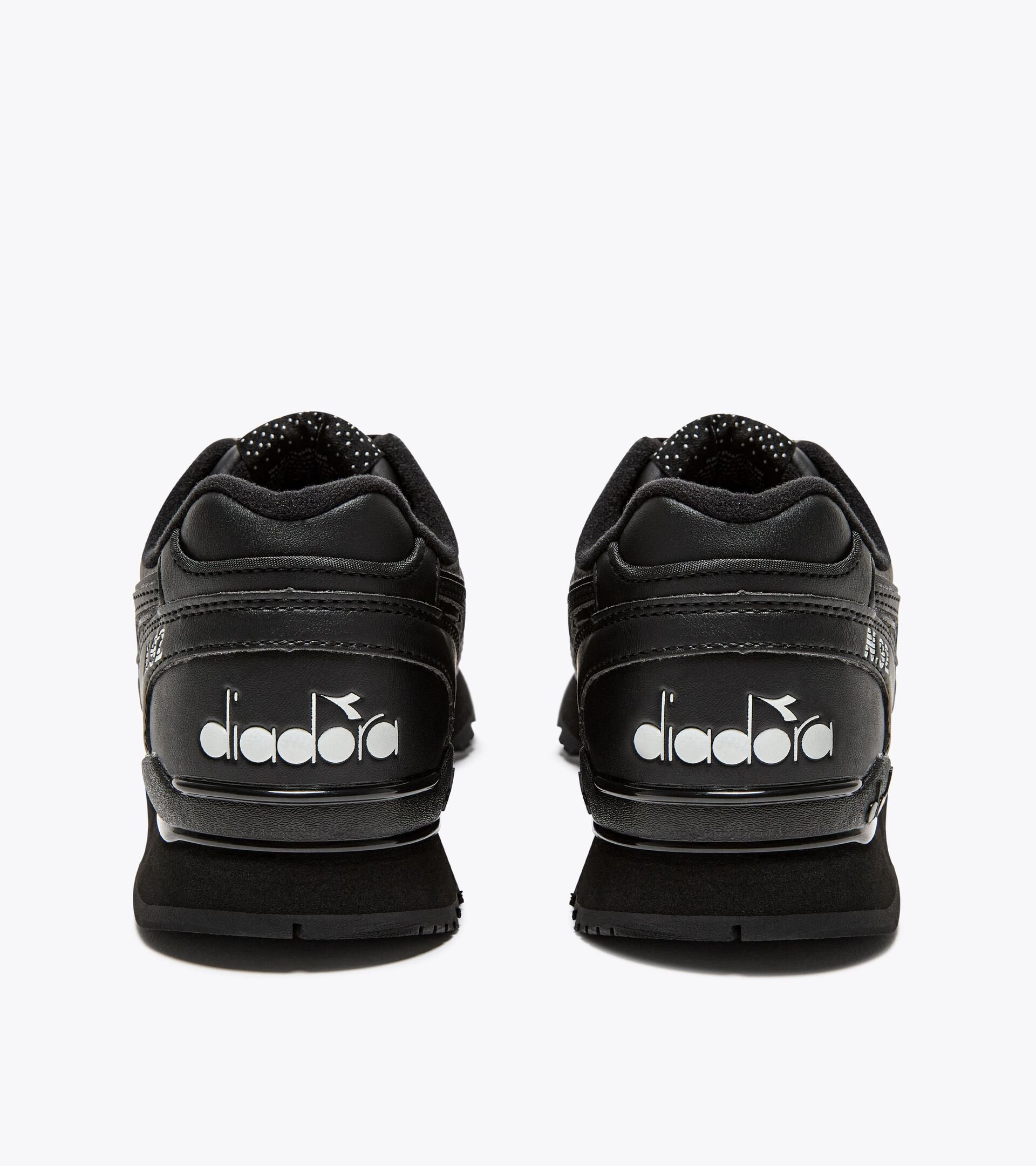 Sportschuh - Gender neutral N.92 L SCHWARZ/SCHWARZ - Diadora