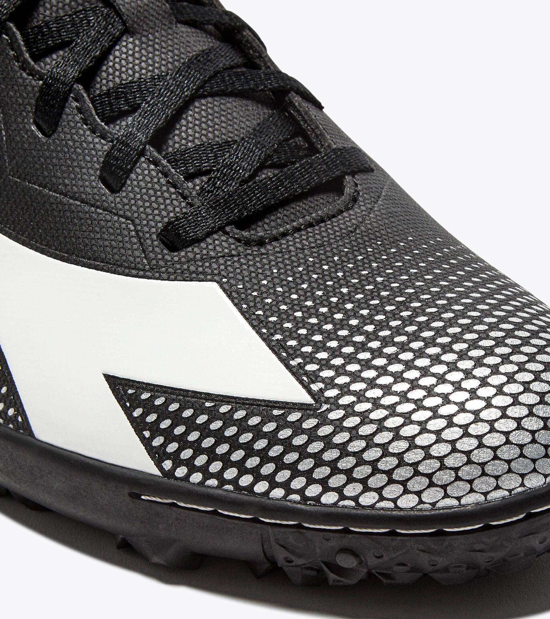 Bota de f&uacute;tbol para superficies sint&eacute;ticas - Hombre
 PICHICHI 8 TFR NEGRO/BLANCO - Diadora