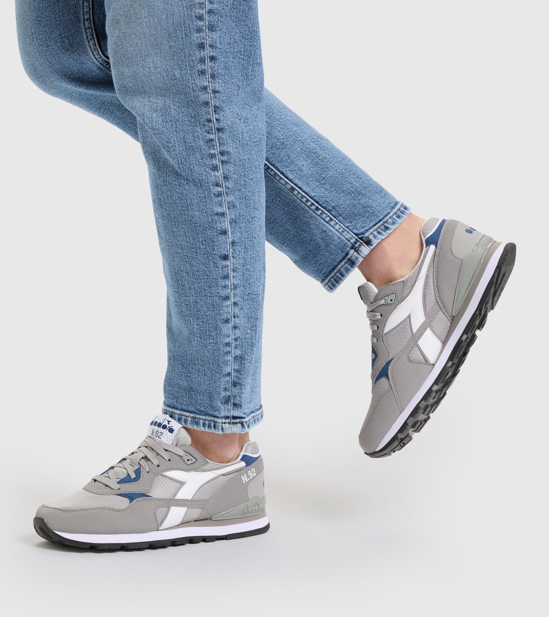 Baskets basses - Homme N.92 GRIS COLOMBE/BLANC - Diadora