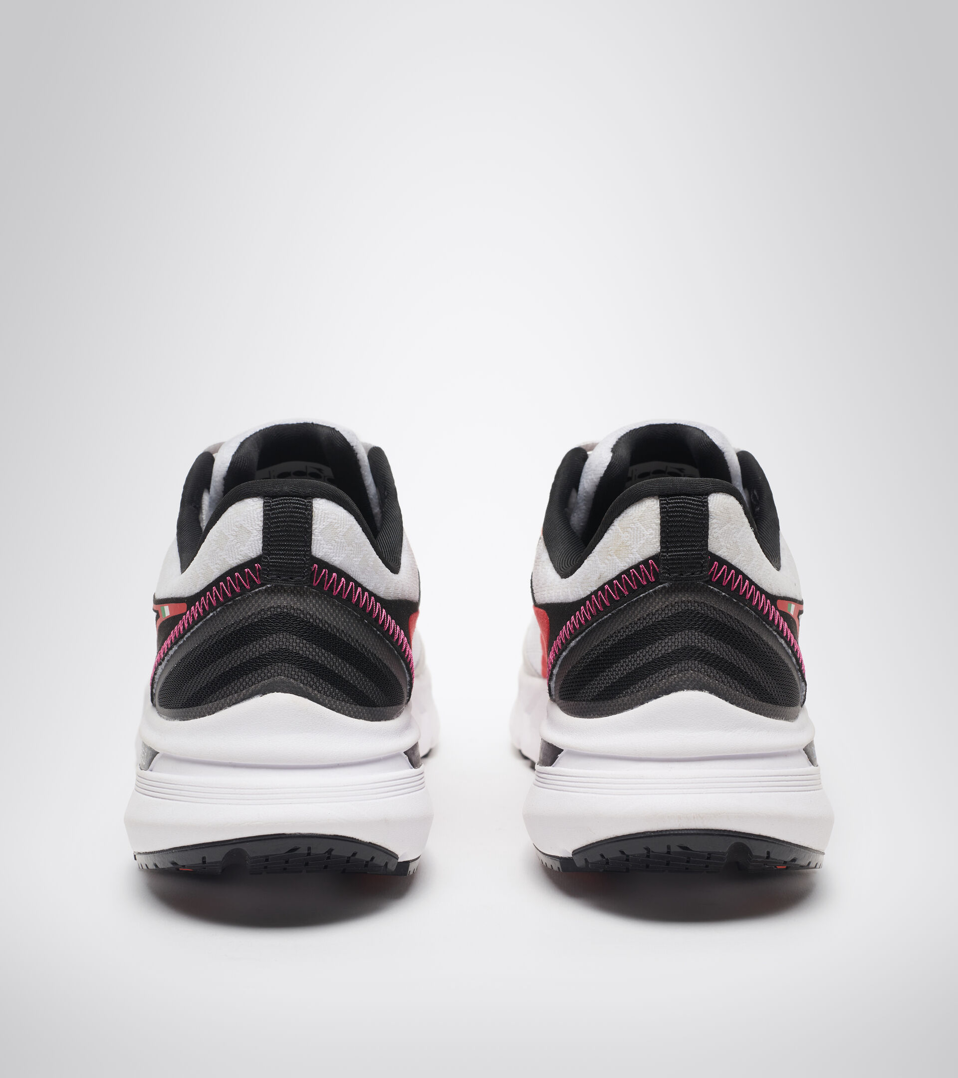 Laufschuh - Damen MYTHOS BLUSHIELD VOLO 2 W WHITE/BLACK/FIERY RED - Diadora