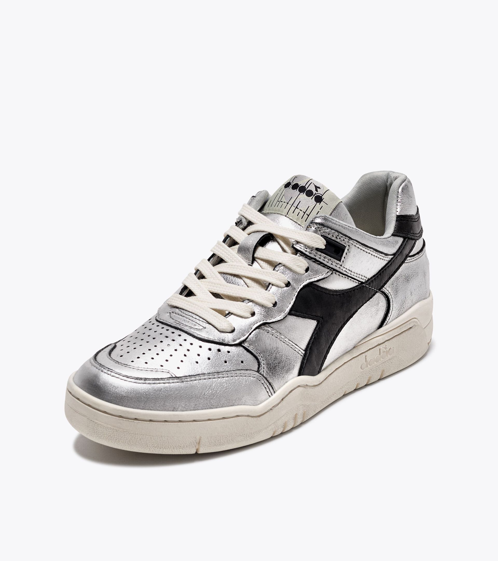 Sneaker Heritage - Donna B.560 SILVER USED WN ARGENTO METALLIZZATO/NERO - Diadora