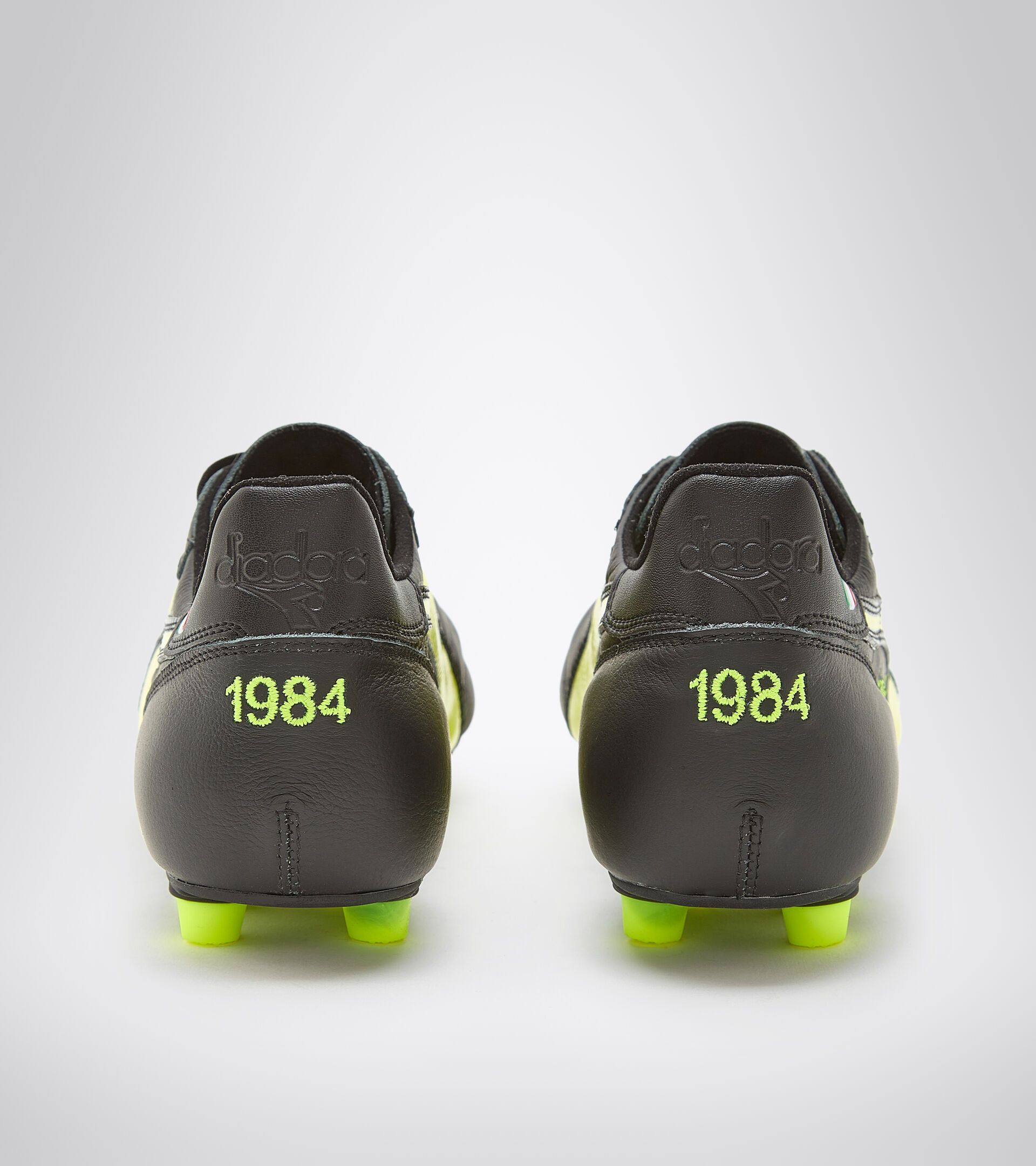 Botas de fútbol para superficies compactas - Hecho en Italia BRASIL ITALY OG LT+ MDPU NEGRO/AMARILLO FLUO DD - Diadora