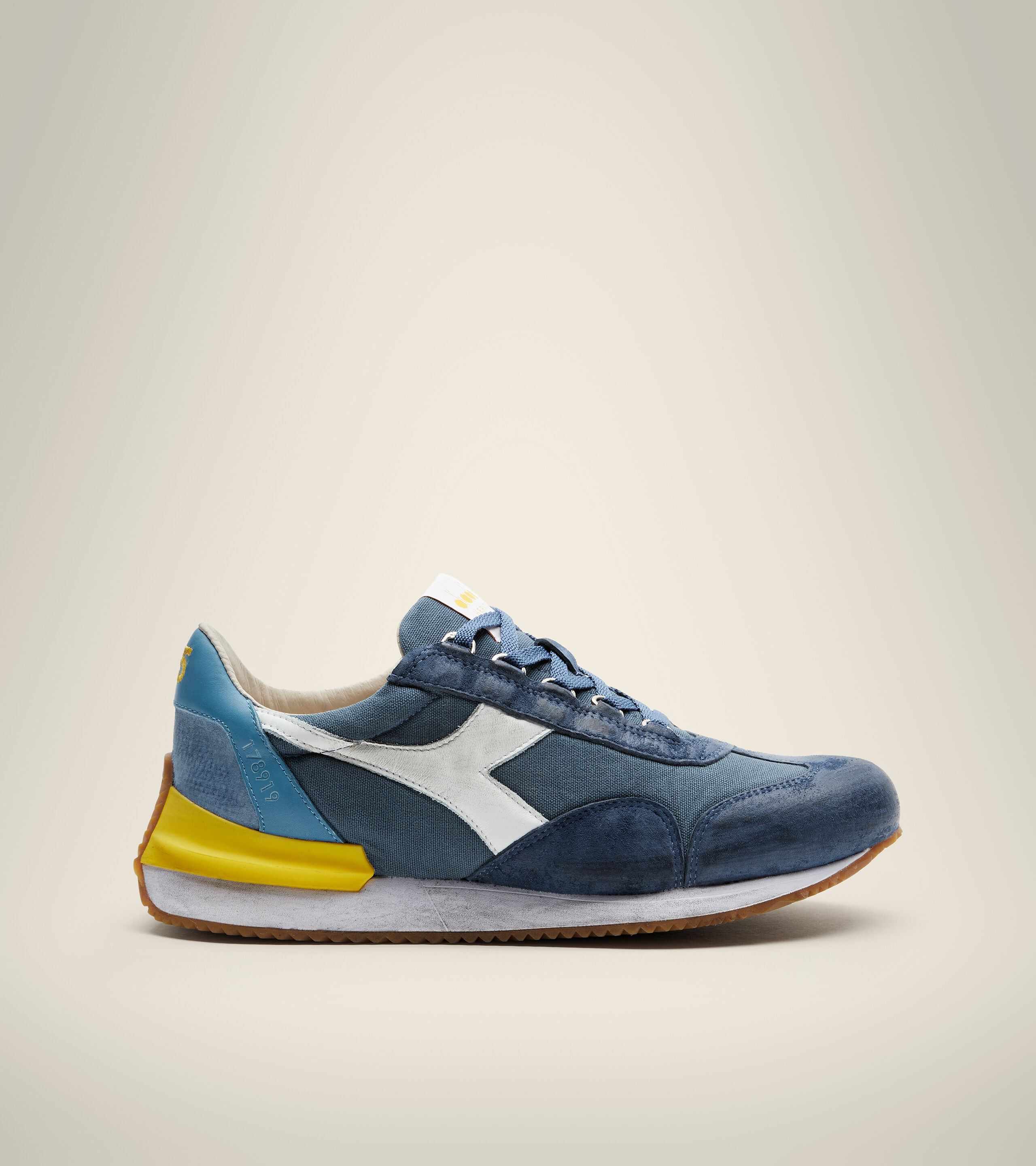 old school diadora shoes