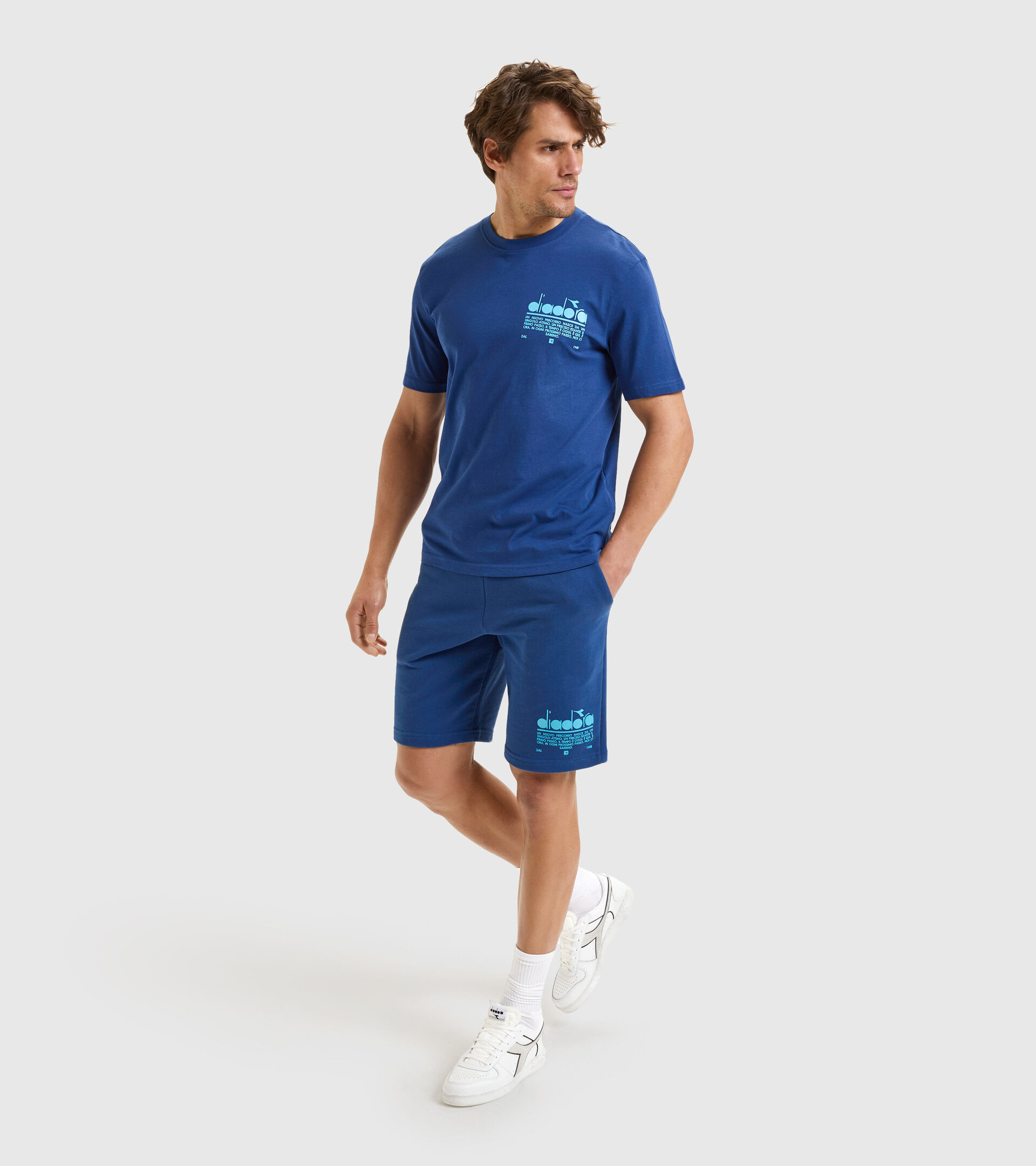 T-shirt in cotone - Unisex T-SHIRT SS MANIFESTO BLU ESTATE - Diadora