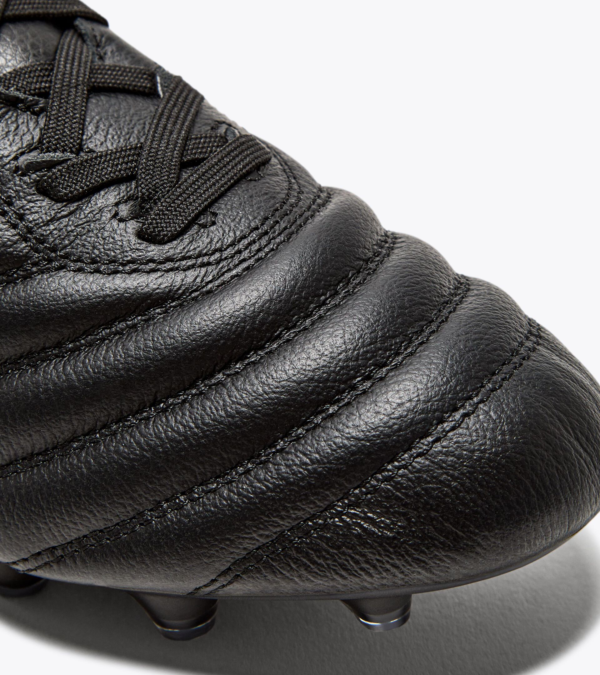 Botas de fútbol para superficies compactas y sintéticas - Hecho en Italia BRASIL ELITE2 TECH ITA LPX NEGRO - Diadora