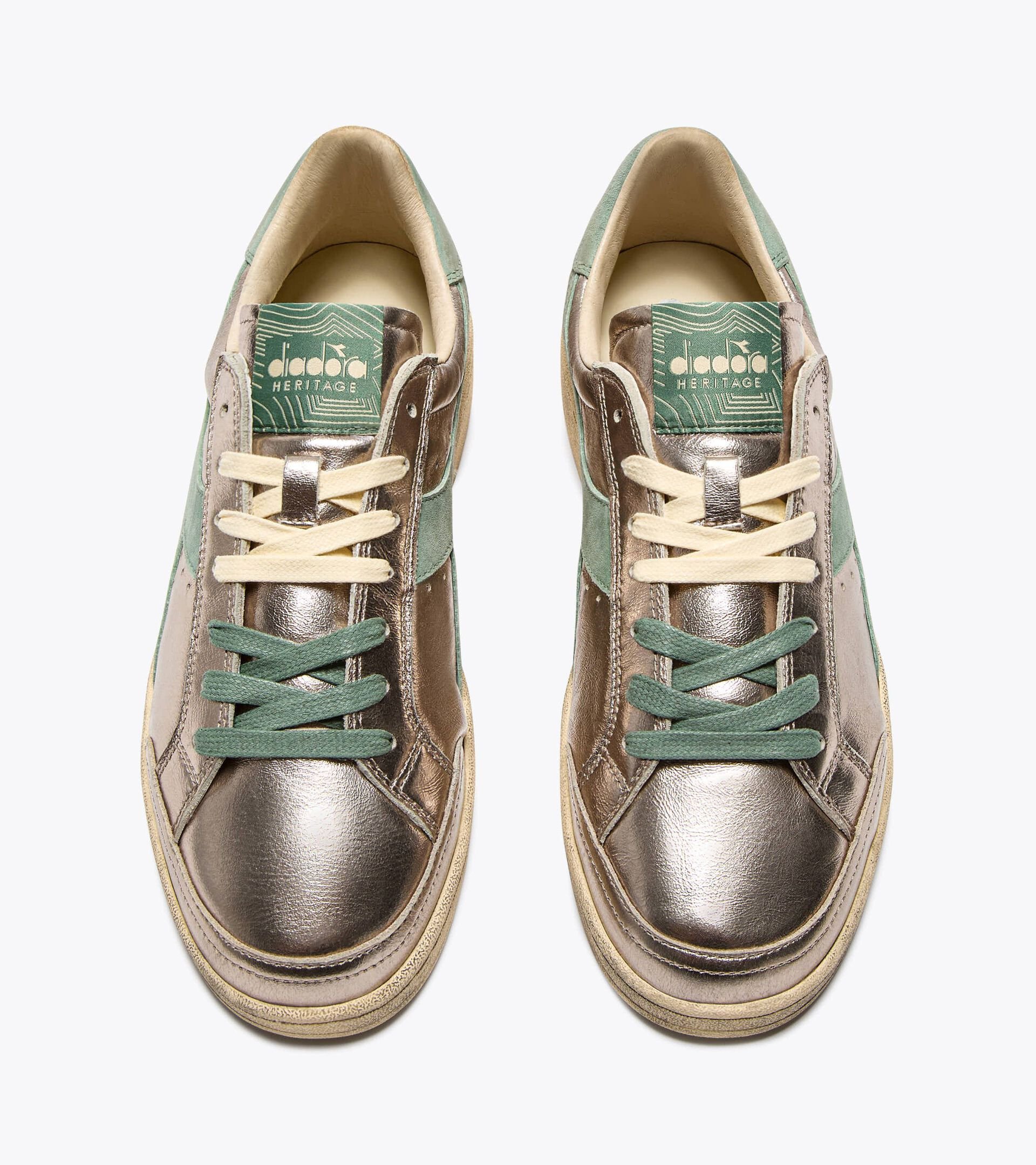 Heritage sneaker made from leather - All-gender
 PRESTIGE METAL USED BEIGE SESAME - Diadora