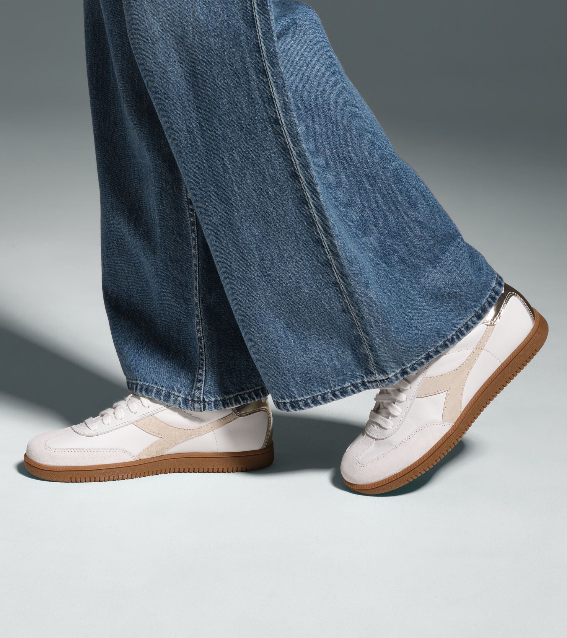 Leather sneakers - All-Gender
 TRAINER METAL WHITE /ALMOND MILK - Diadora