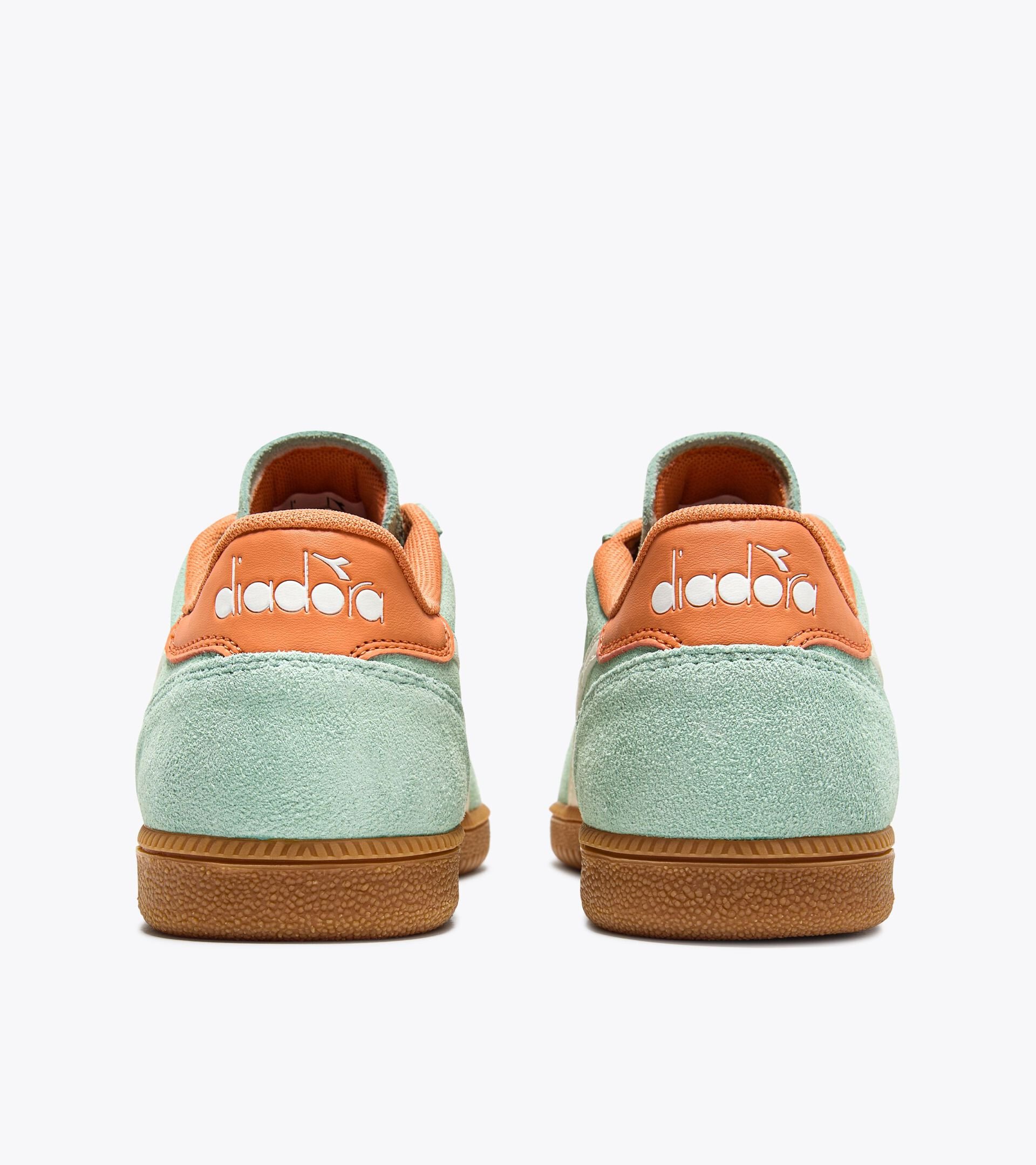 Leather sneakers - All-Gender
TOKYO BIRDS EGG GREEN/WHISPER WHITE - Diadora