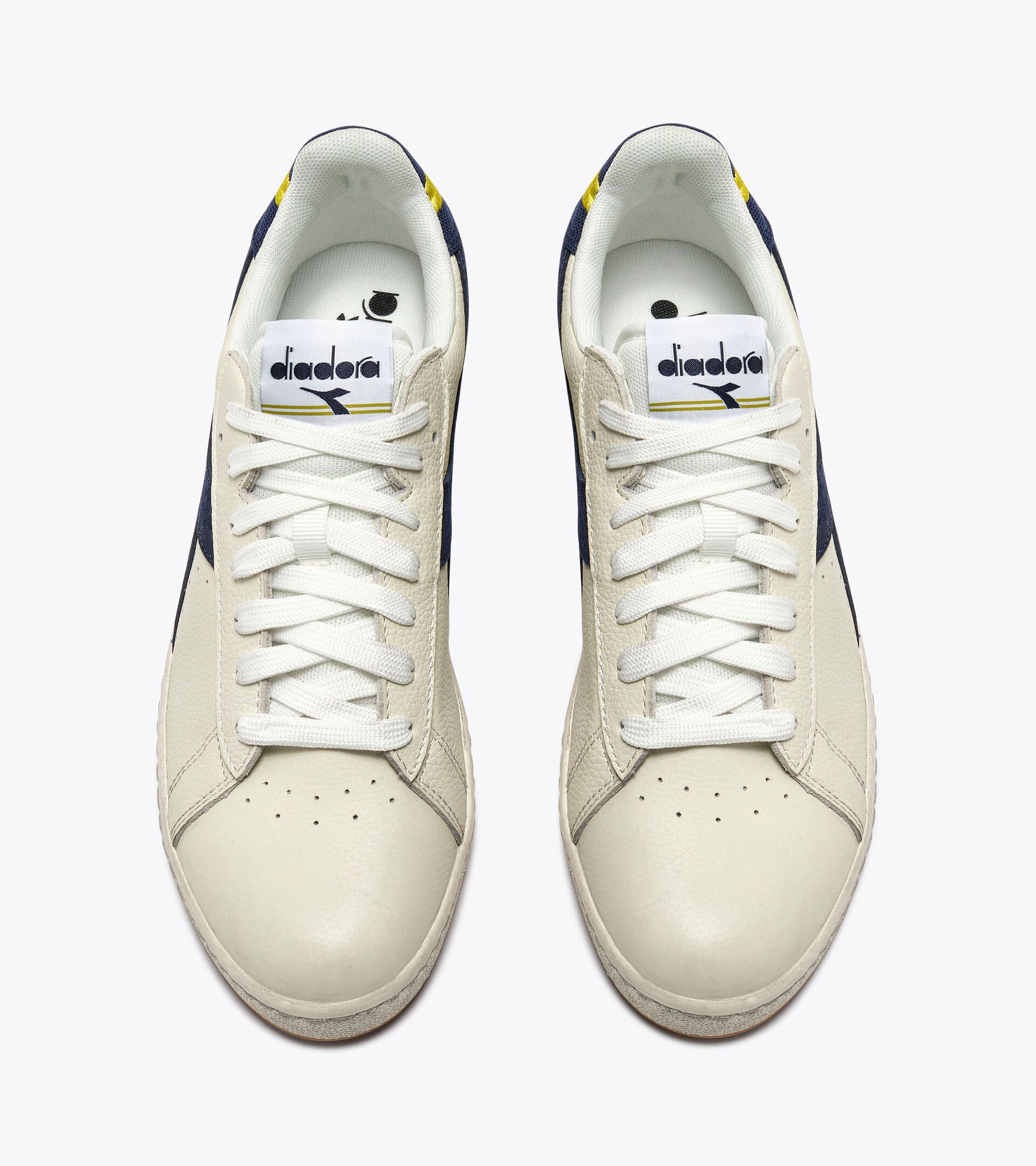 Retro-tennis sneaker - All-gender GAME LOW JERSEY WAXED WHITE/NAVY PEONY - Diadora