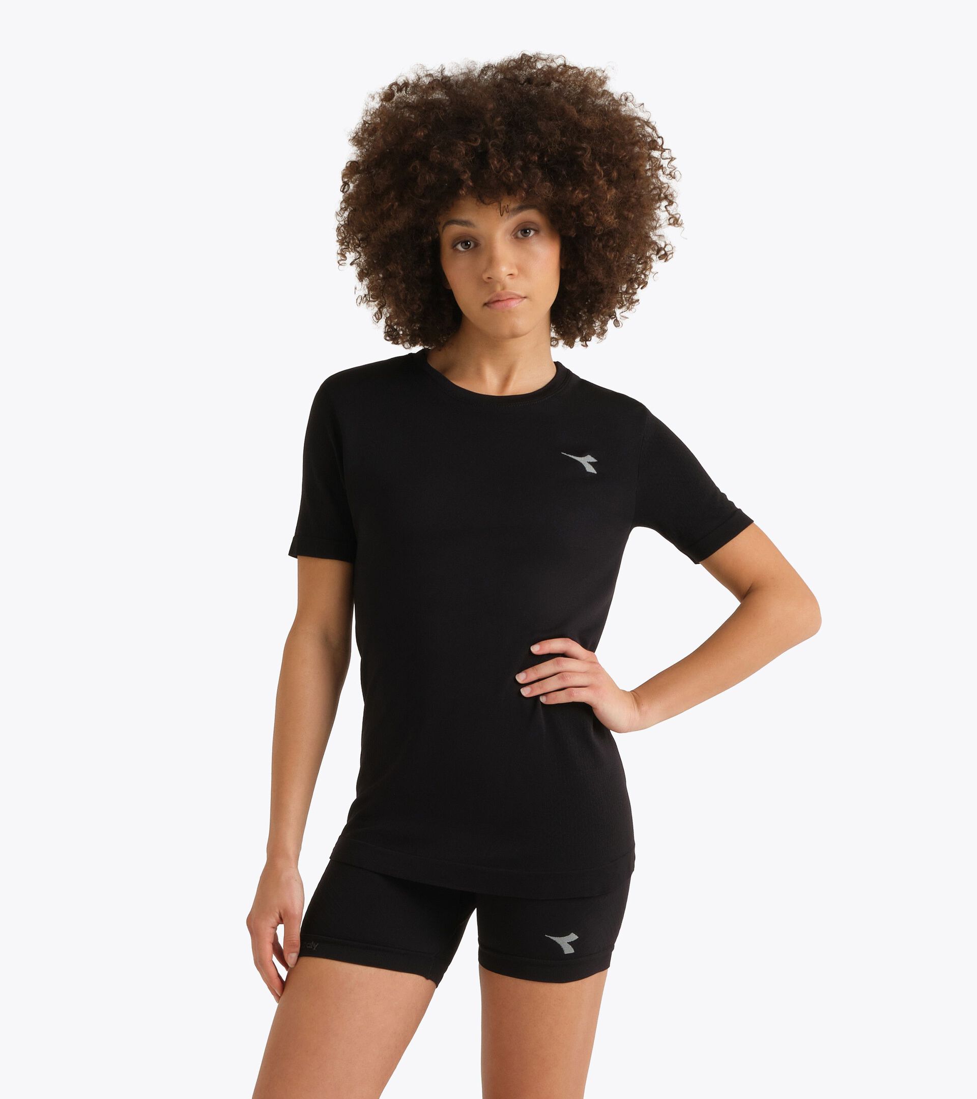 Technical t-shirt  for temperature control -  Running - Women&rsquo;s
 L. SS T-SHIRT STRATOUNO BLACK - Diadora