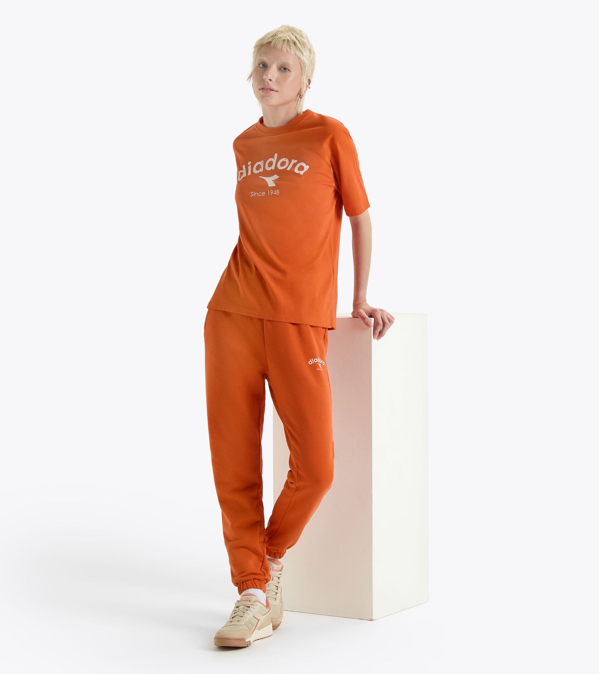T-Shirt - genderneutral T-SHIRT SS ATHL. LOGO KURBISPUREE - Diadora