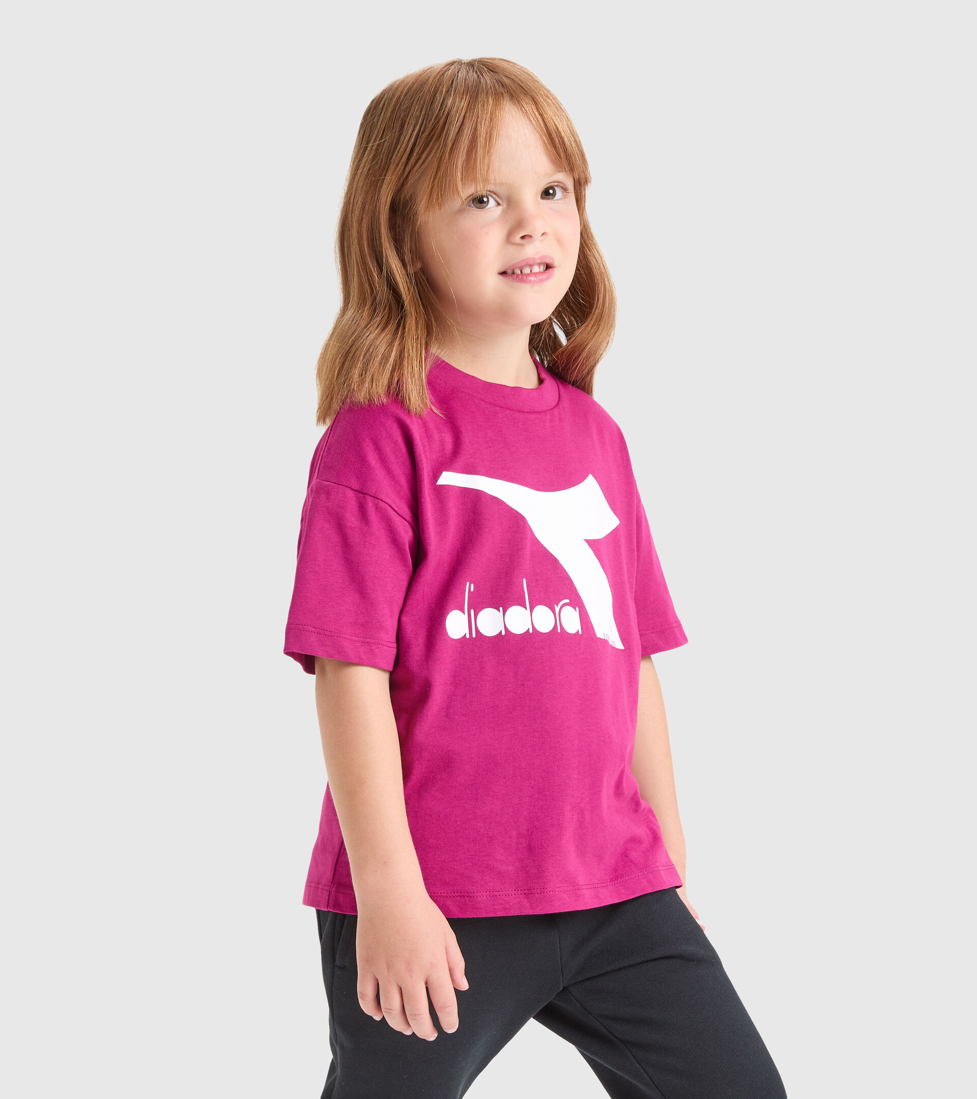 Camiseta deportiva juvenil - Unisex JU. T-SHIRT SS CHROMIA FUCSIA FESTIVAL - Diadora