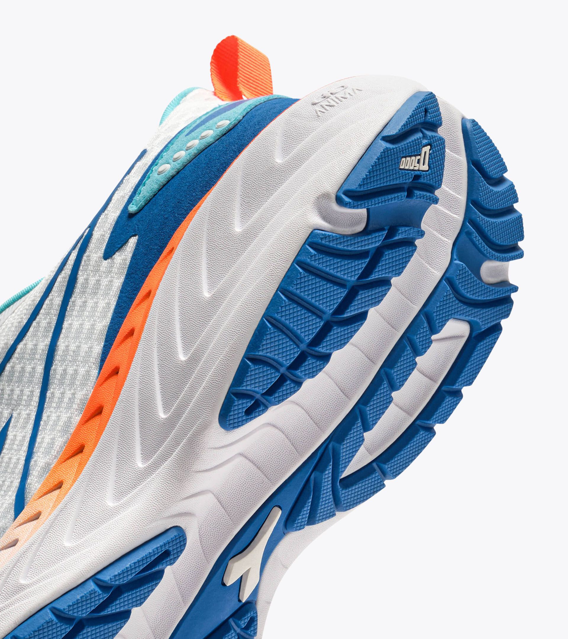 Chaussures de running neutre&sect;Homme STRADA 3 BLANC/BLEU DAFNE - Diadora