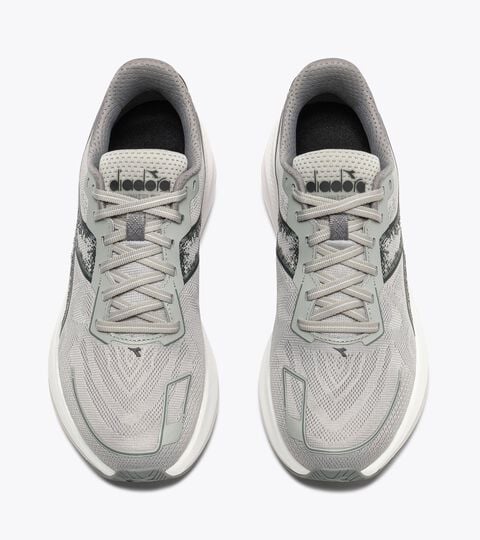 Running shoe - Stability and protection - Women&rsquo;s MYTHOS BLUSHIELD VIGORE V W SILVER /FORGED IRON - Diadora