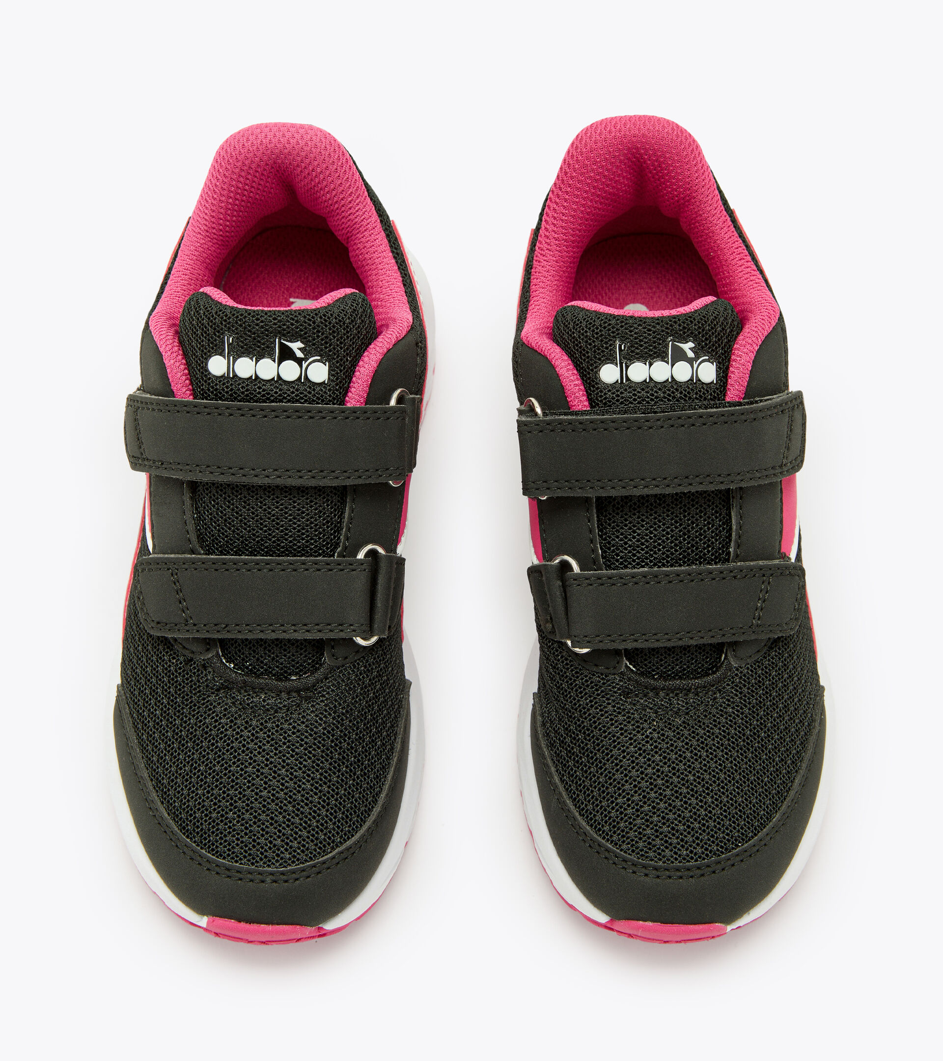 Junior running shoes - Gender Neutral FALCON 3 JR V BLACK/PINK YARROW - Diadora