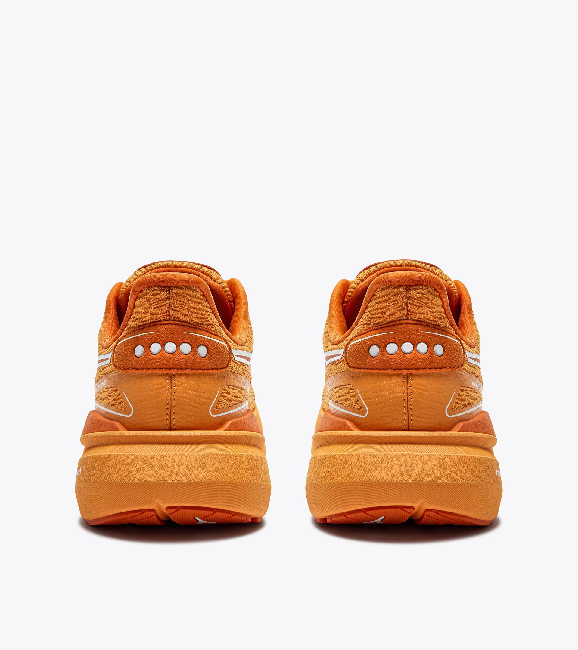 Running shoe - Comfort and stability - Women’s NUCLEO 2 W BLAZING ORANGE/EXUBERANCE - Diadora