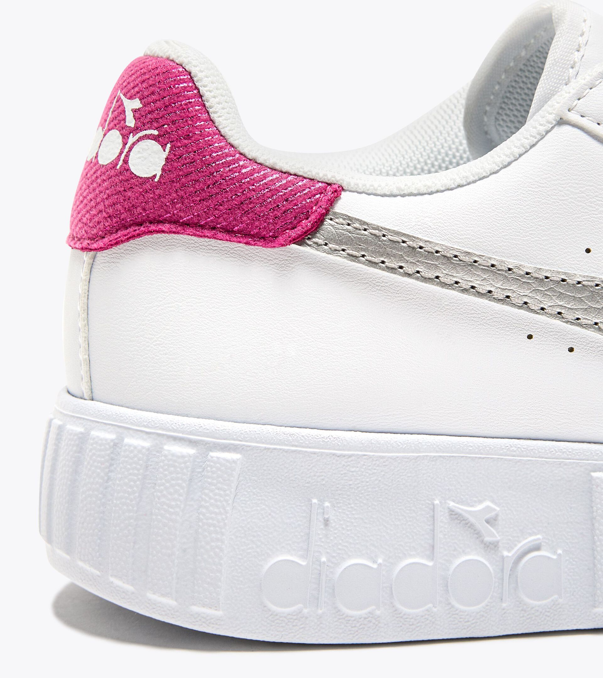 Sports shoe -  8 to 16 years old - All-gender GAME STEP METAL GS WHITE/FESTIVAL FUCHSIA/SILVER - Diadora