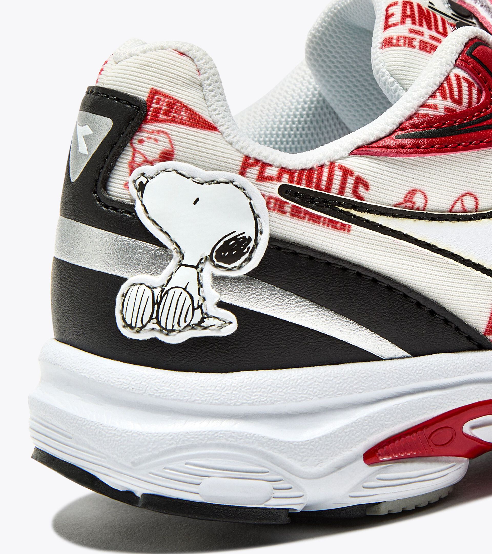 Peanuts sports sneakers - Boys - 4 to 8 years old SAO-KO 280 PEANUTS PS WHITE/BLACK/SALSA - Diadora