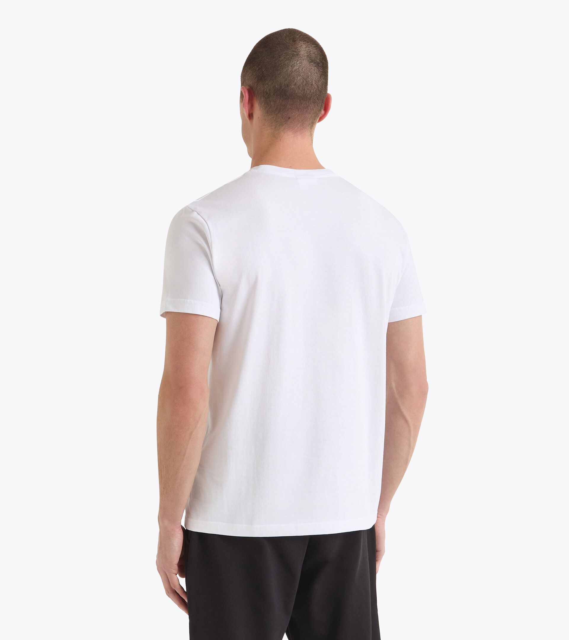 T-Shirts - alle Geschlechter T-SHIRT SS LOGO STRAHLEND WEISSE - Diadora