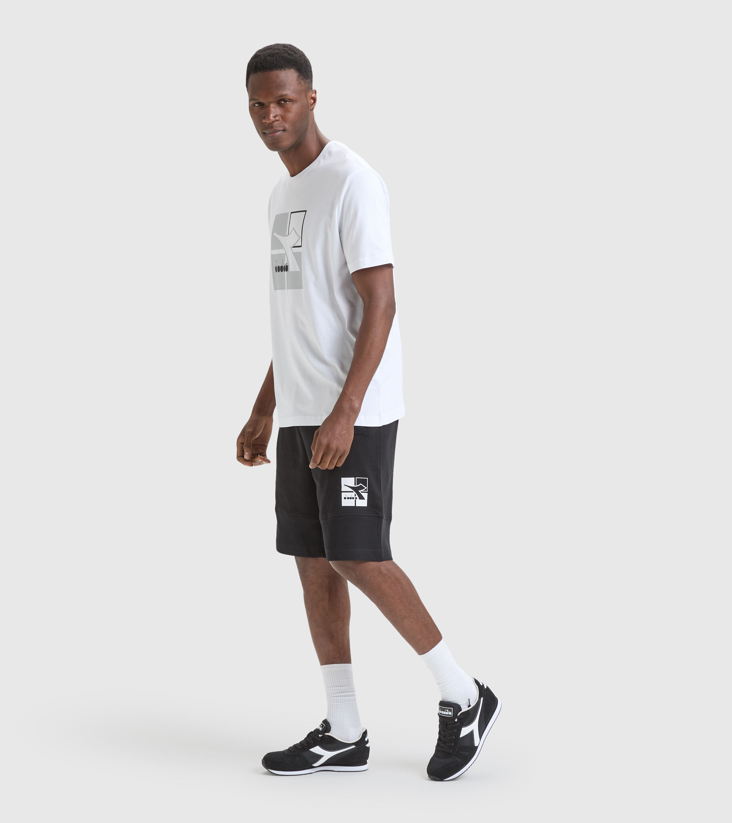 Nike optic shorts grey top