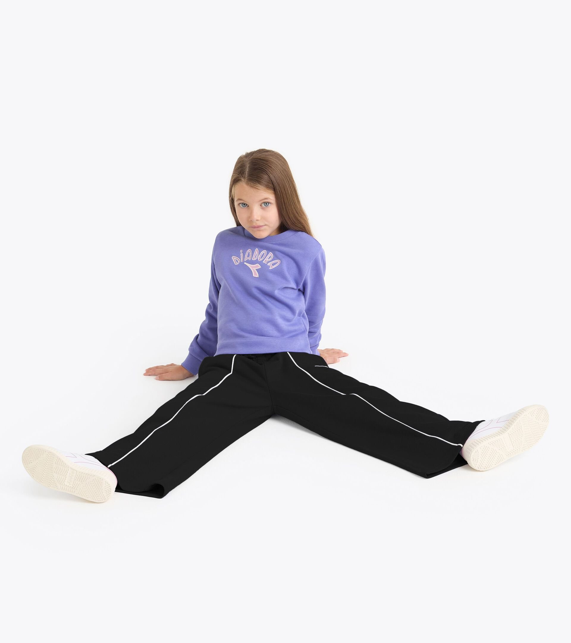 Coordinated tracksuit - Girl
 JG. TRACKSUIT (BR) IRIS BLOOM - Diadora