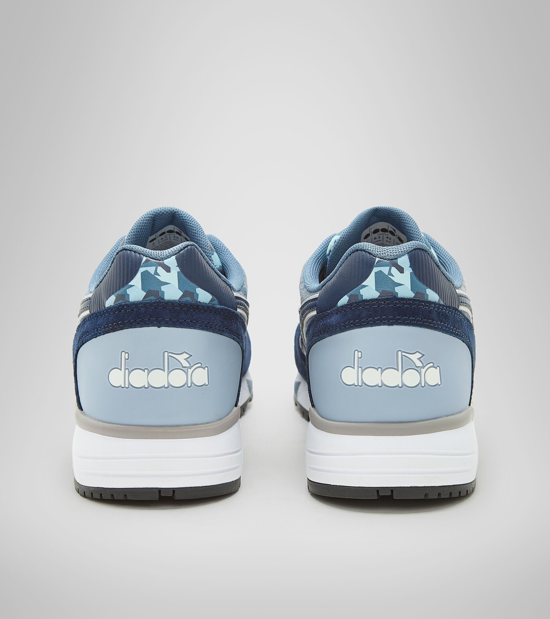 Sports shoes - Men N9002 BLUE MIDNIGHT/SKY-BLUE GLASS - Diadora