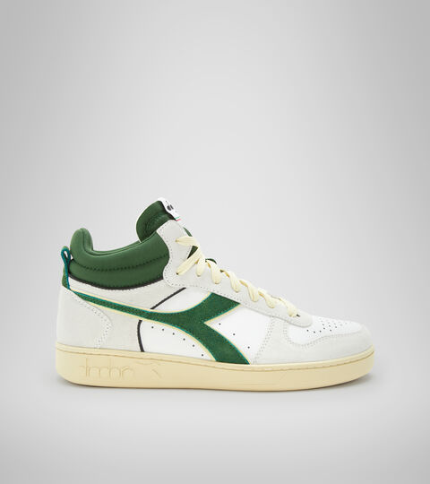 Sporty sneakers - Unisex MAGIC BASKET DEMI CUT SUEDE LEATHER WHITE/GREENER PASTURES/WHITE - Diadora