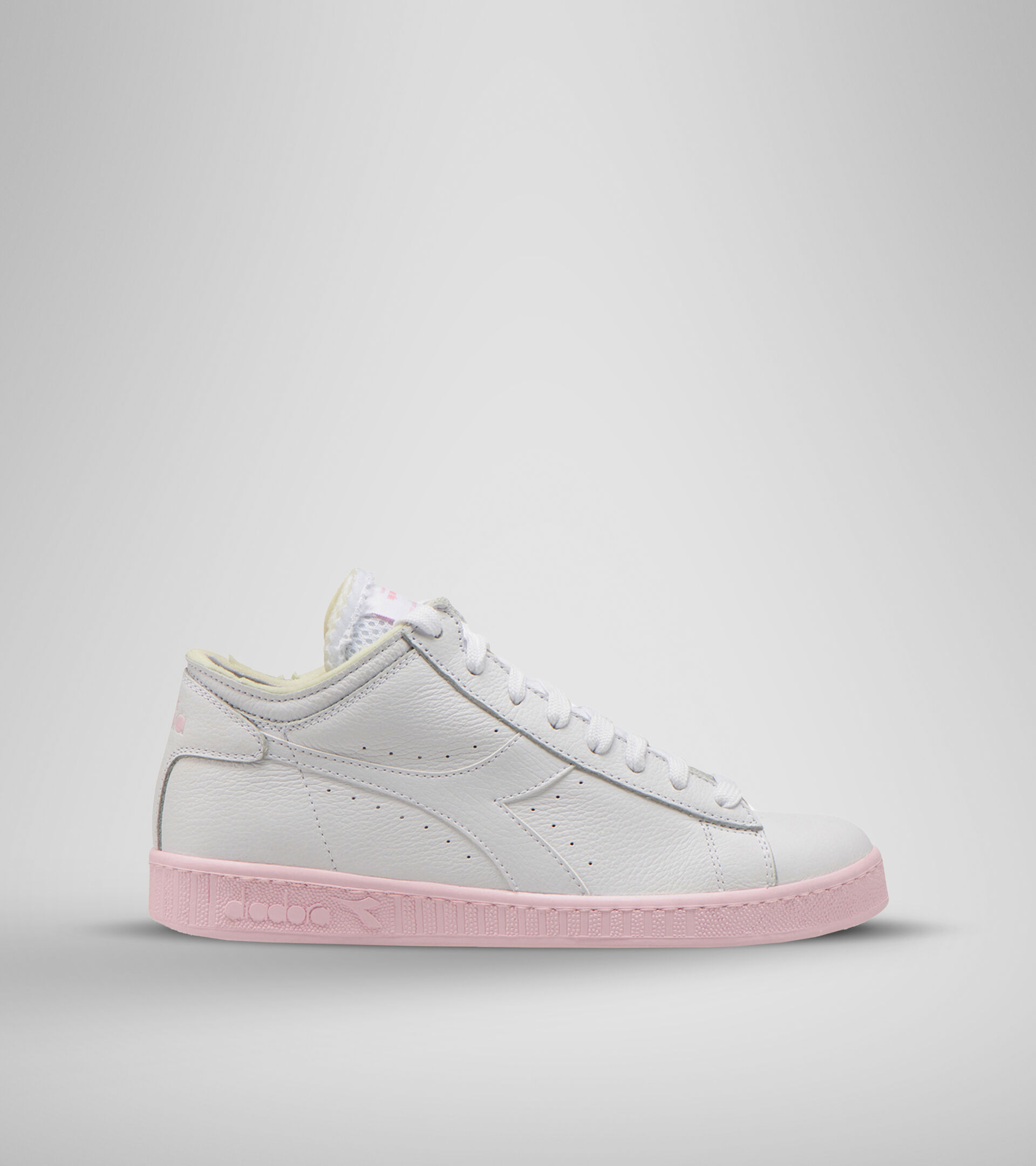 Footwear Sportswear DONNA GAME L ROW CUT SOLE BLOCK WN SUPER WHITE/PARFAIT PINK Diadora
