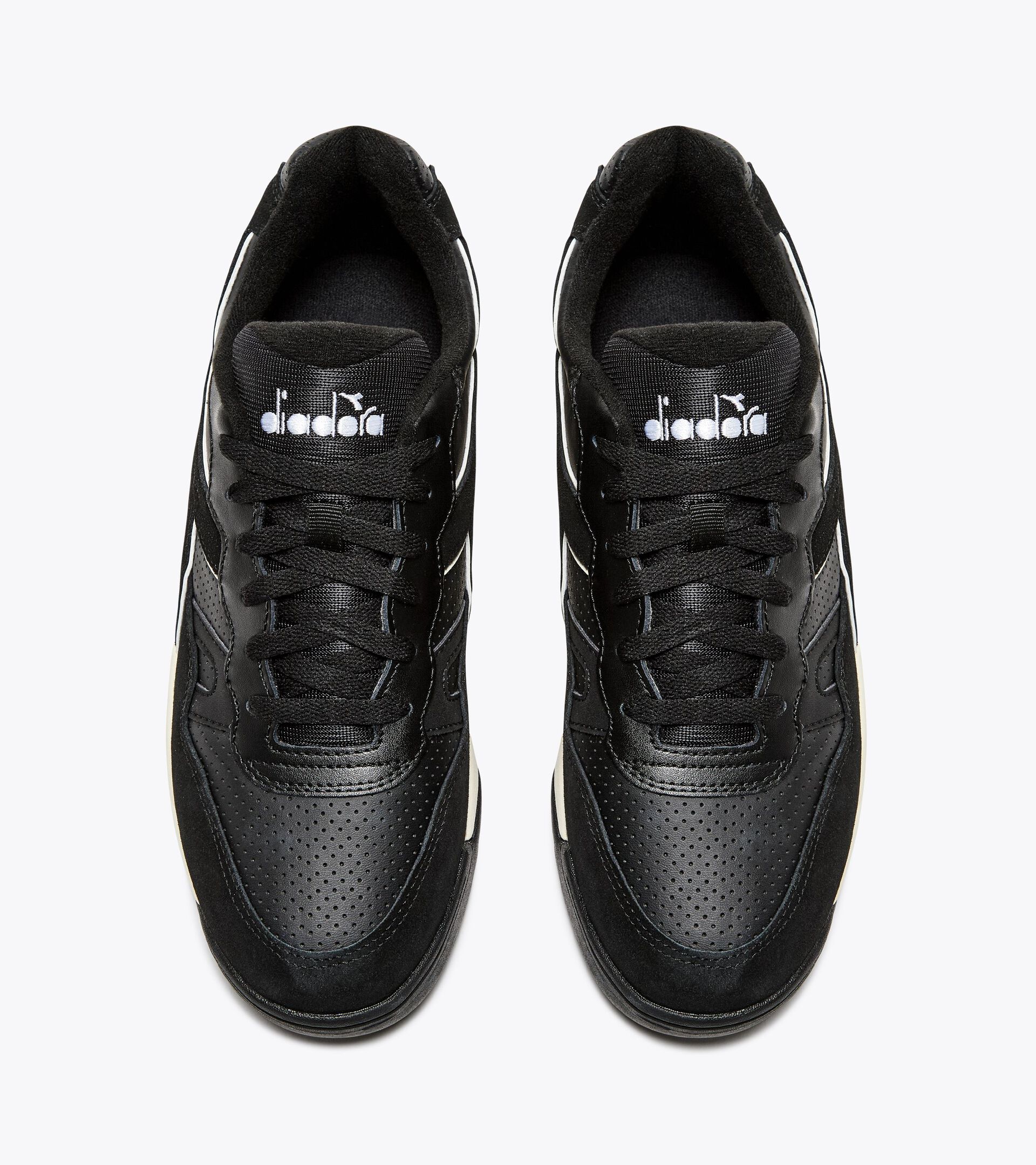 Sporty sneakers - All-Gender WINNER SL BLACK/BLACK - Diadora