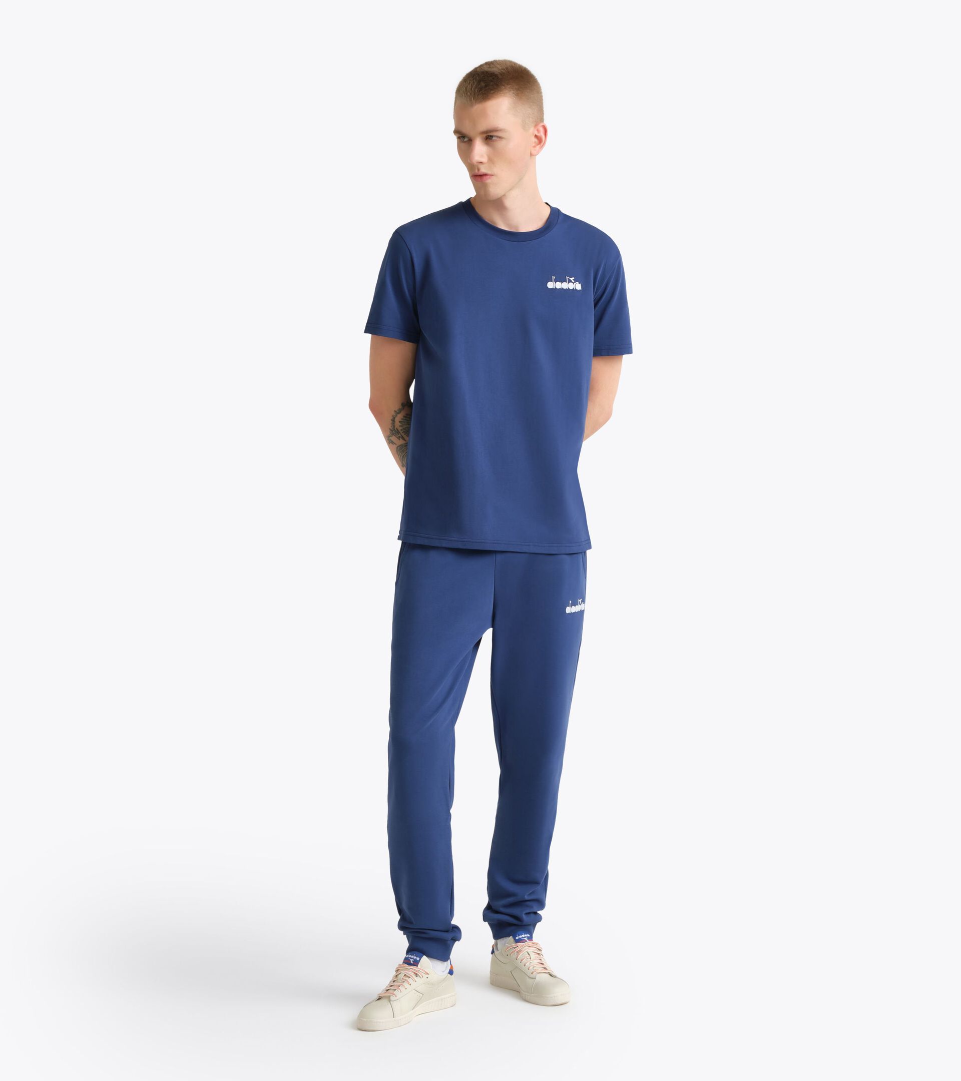 Sweatpants - Men&rsquo;s
 PANTS LOGO NAVY PEONY - Diadora
