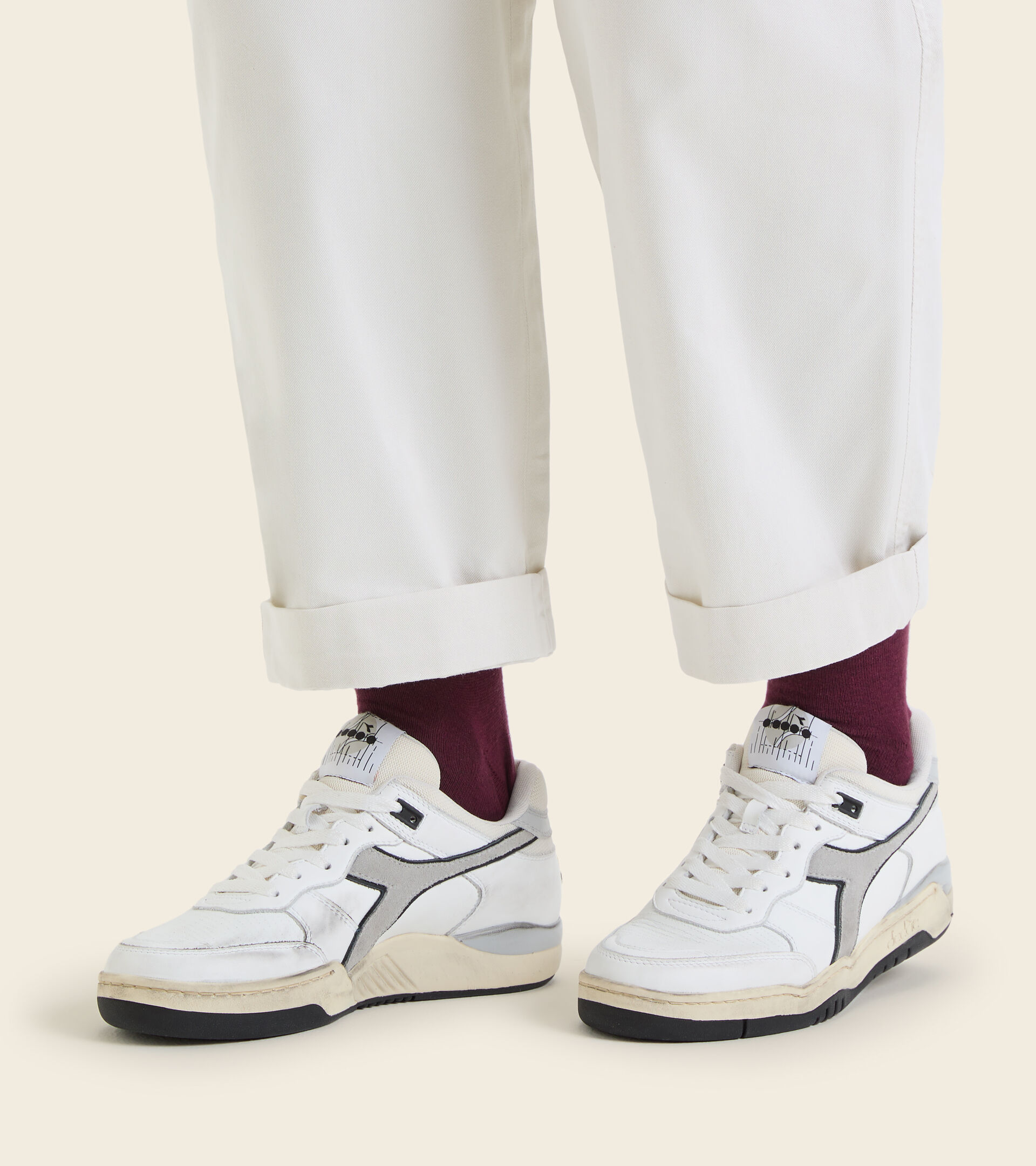 Made in Italy Heritage shoe - Unisex B.560 USED ITALIA WHITE /ALUMINUM - Diadora