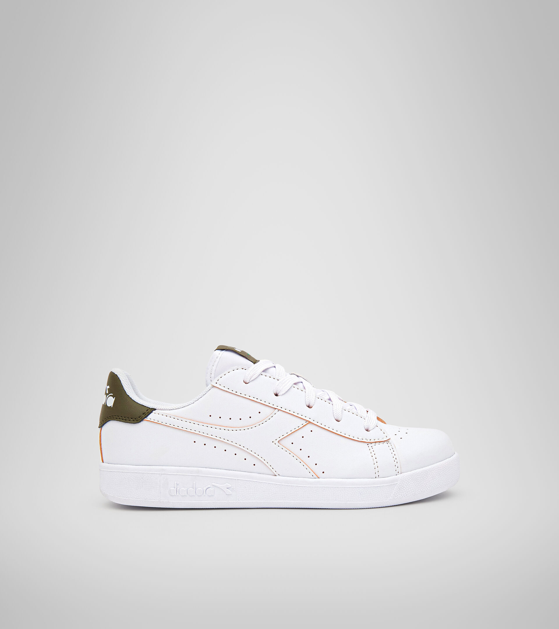 Sports shoes - Youth 8-16 years GAME P SMASH GS WHITE/BEECH - Diadora