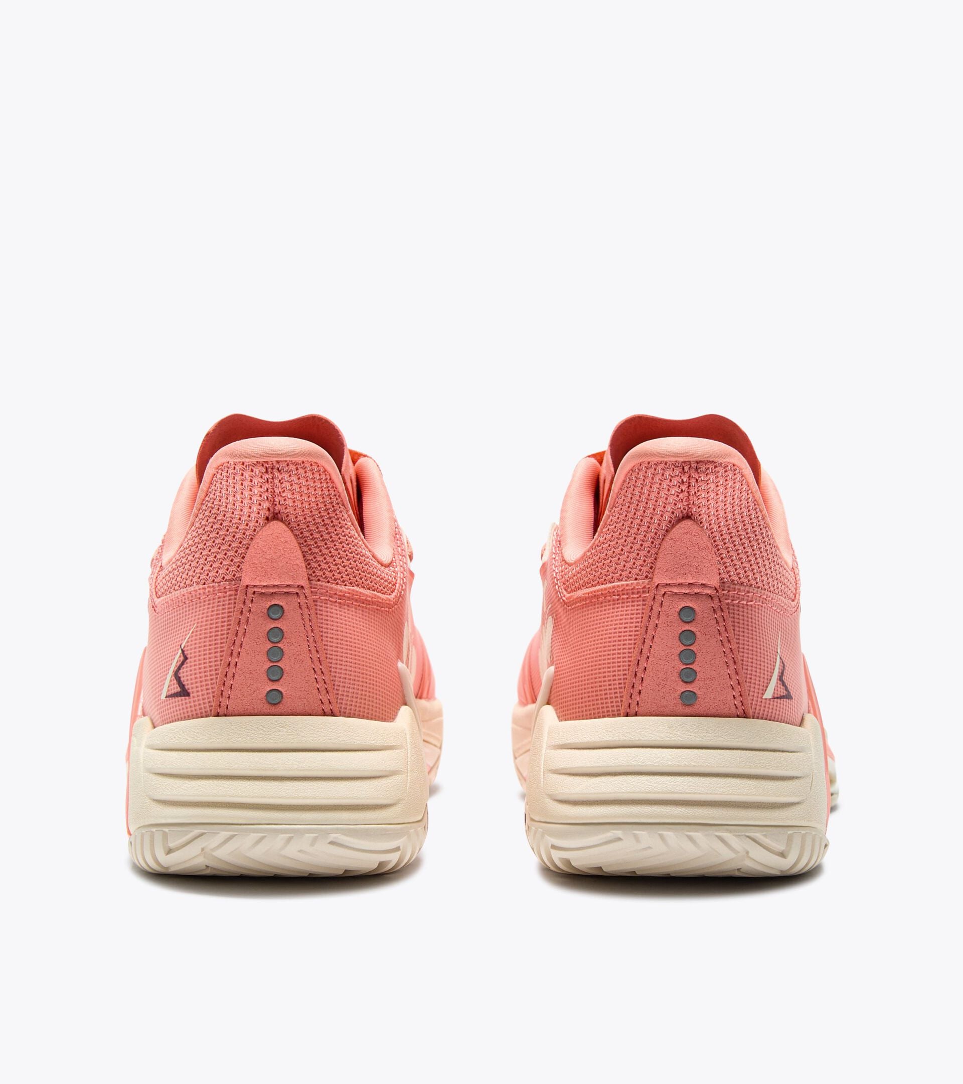 Tennis shoe for hard surfaces and clay courts - Stability - Women&rsquo;s
 B.ICON 3 W AG DESERT FLOWER /WHISPER WHITE - Diadora
