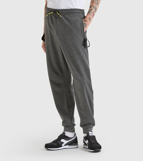 Joggers de poliéster y viscosa - Hombre JOGGER PANT URBANITY MEZCLA GRIS OBSCURE GABIOTA - Diadora
