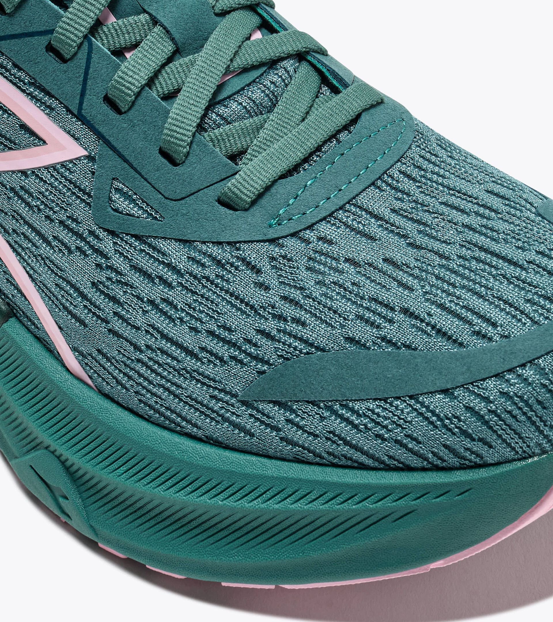 Running shoe - Comfort and stability - Women&rsquo;s NUCLEO 2 W DEEP JUNGLE /SWEET DREAMS - Diadora