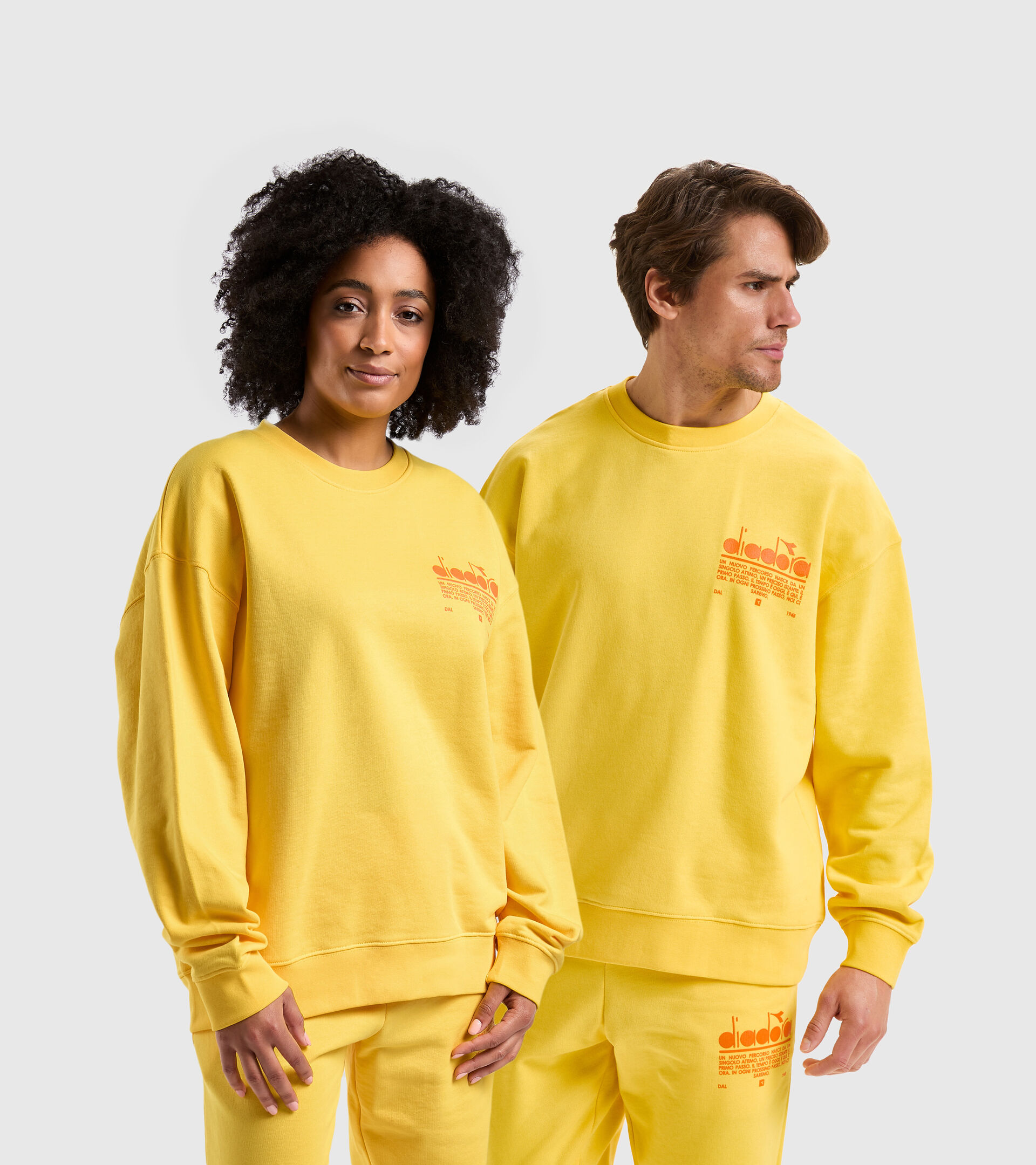 Cotton round-neck sweatshirt - Unisex SWEATSHIRT CREW MANIFESTO YELLOW LENS - Diadora