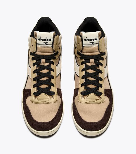 MAGIC BASKET DEMI TREATED, PERSIMMON BEIGE/BROWN JAVA Sporty sneakers - Gender neutral MAGIC BASKET DEMI TREATED PERSIMMON BEIGE/BROWN JAVA - Diadora