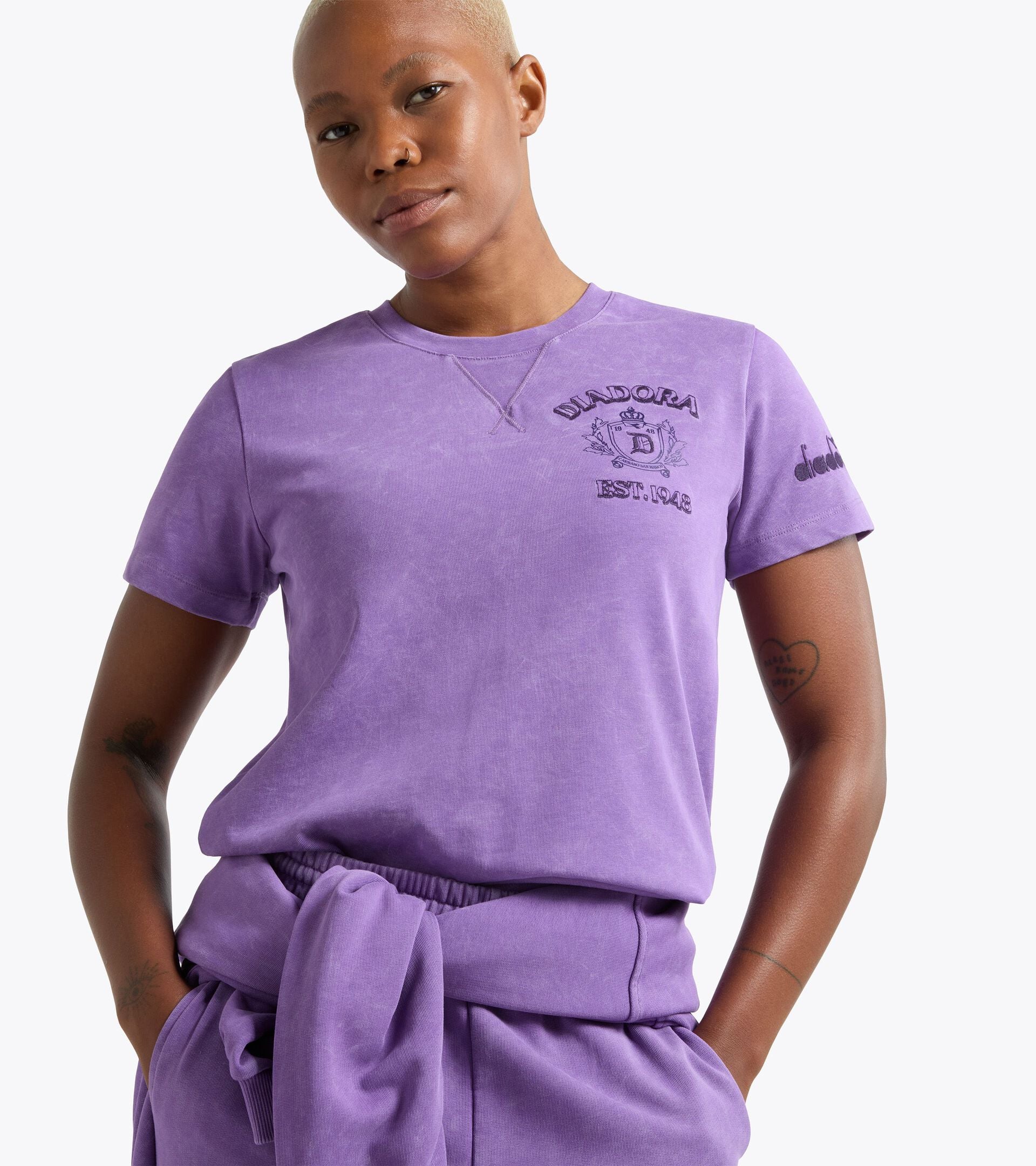 T-shirt &agrave; manches courtes - Regular - Femme L. T-SHIRT SS AVENUE LAB I POURPRE AMARANTE - Diadora
