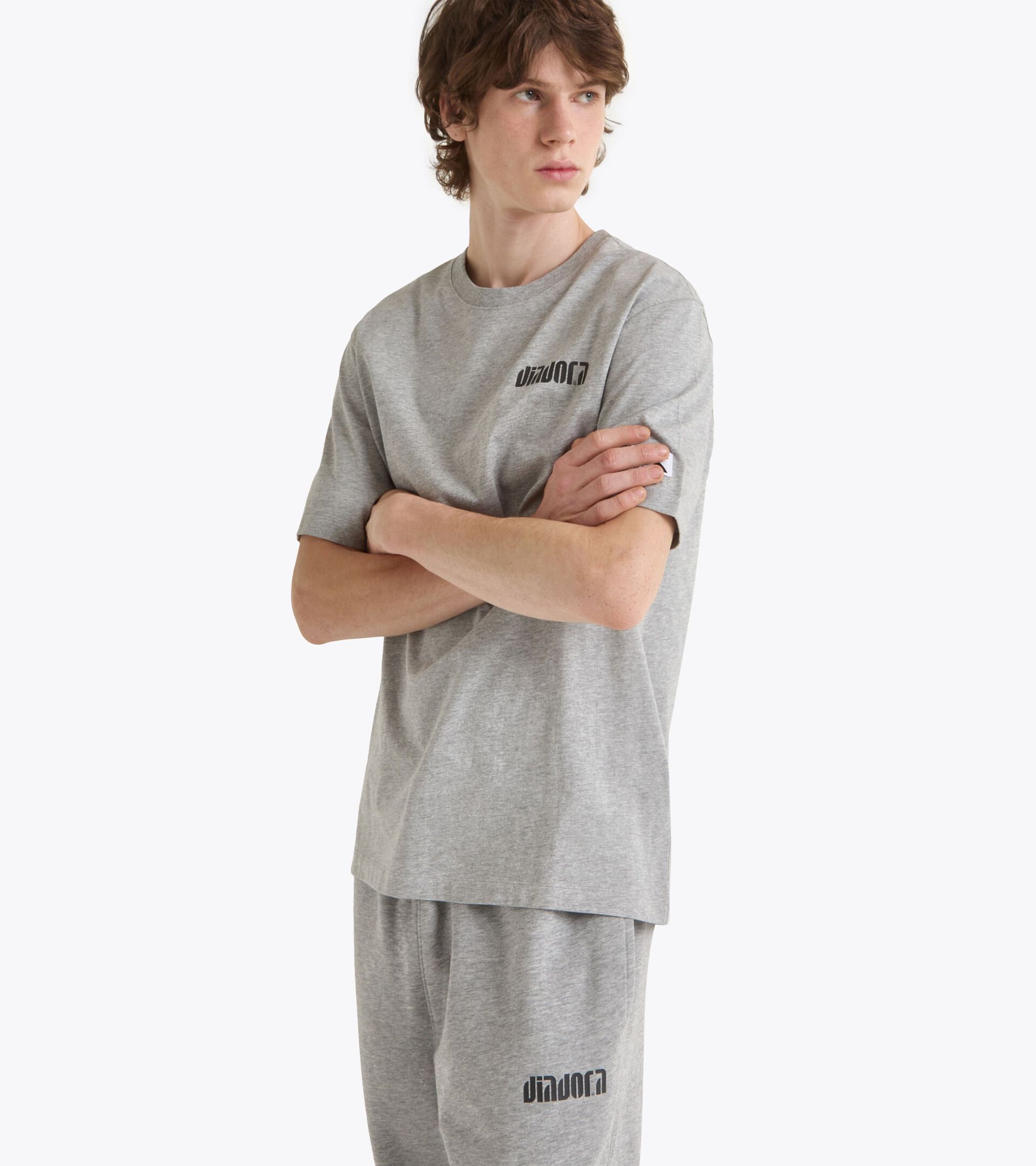 Cotton t-shirt - All-gender T-SHIRT SS ATHL. LOGO SL HIGH RISE MELANGE - Diadora
