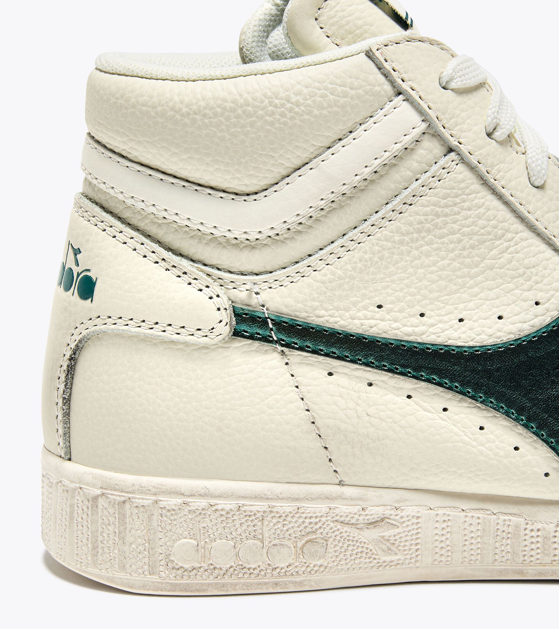 Sports shoes - Women GAME L HIGH WAXED METAL WN SPRUCE GREEN - Diadora