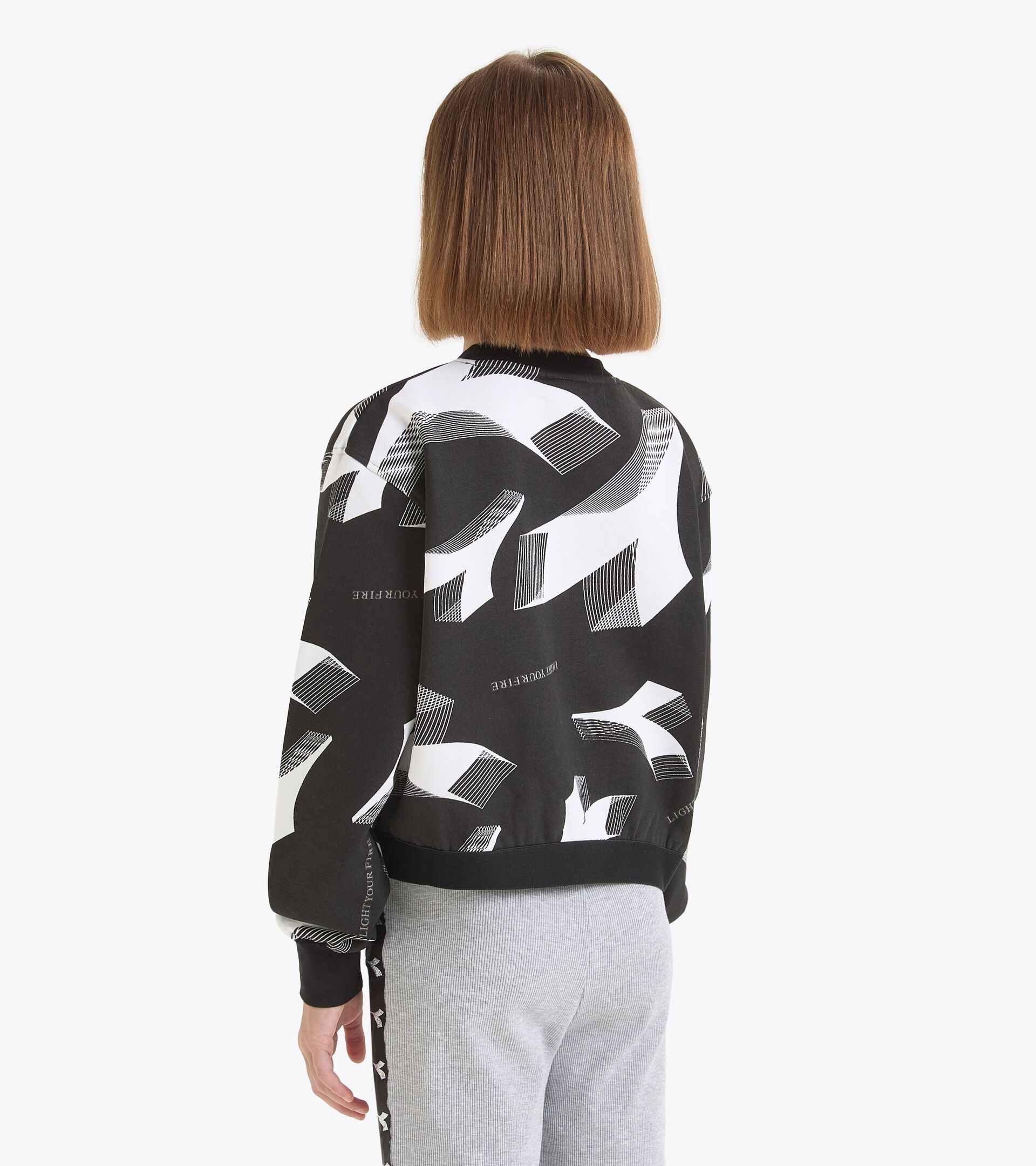 Cropped sweatshirt - Girl JG. SWEATSHIRT CROP AOP BLACK - Diadora