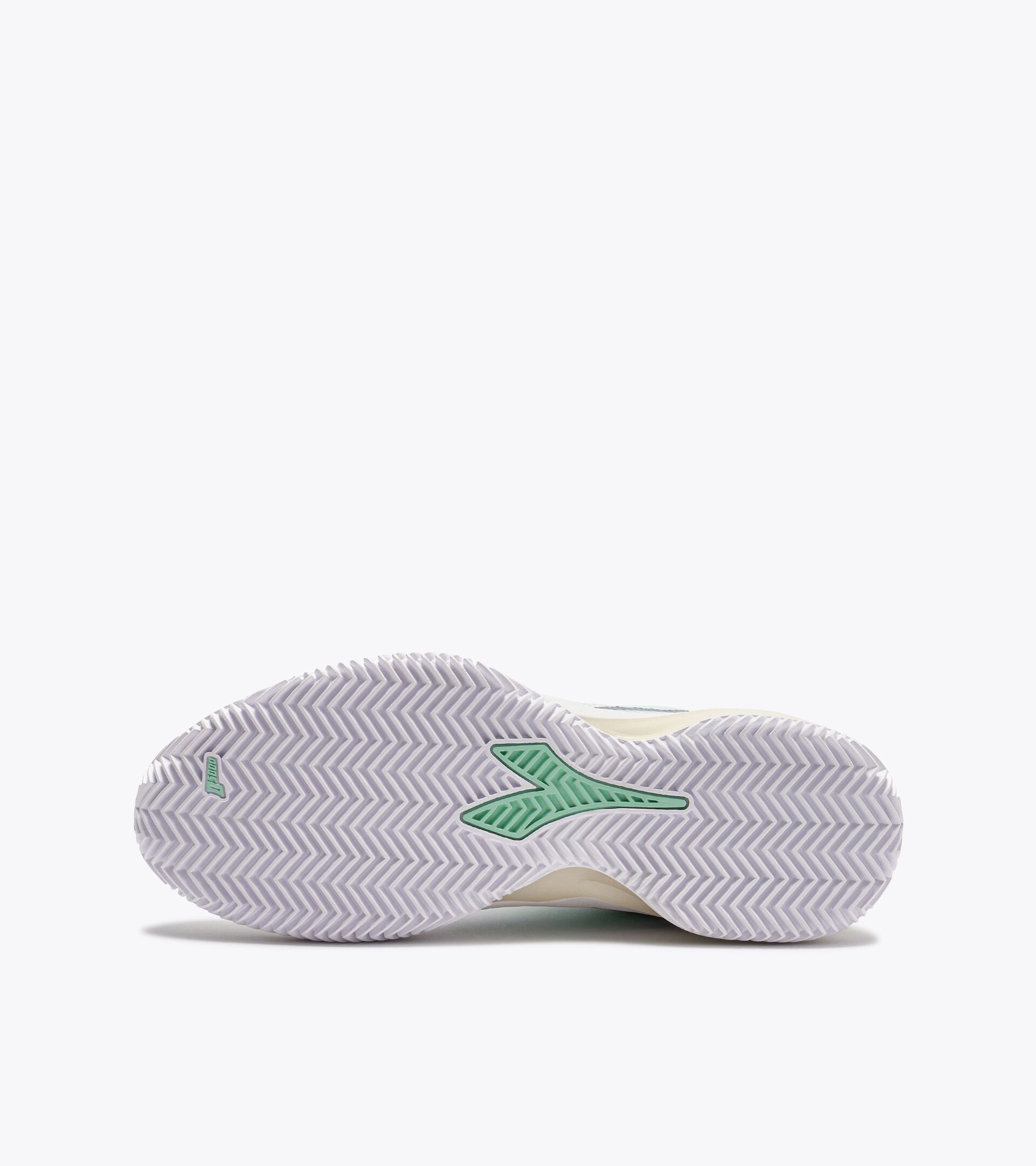 Tennis shoe for clay courts - Protection and cushioning - Women&rsquo;s
 BLUSHIELD TORNEO 3 W CLAY WHITE/BAY - Diadora