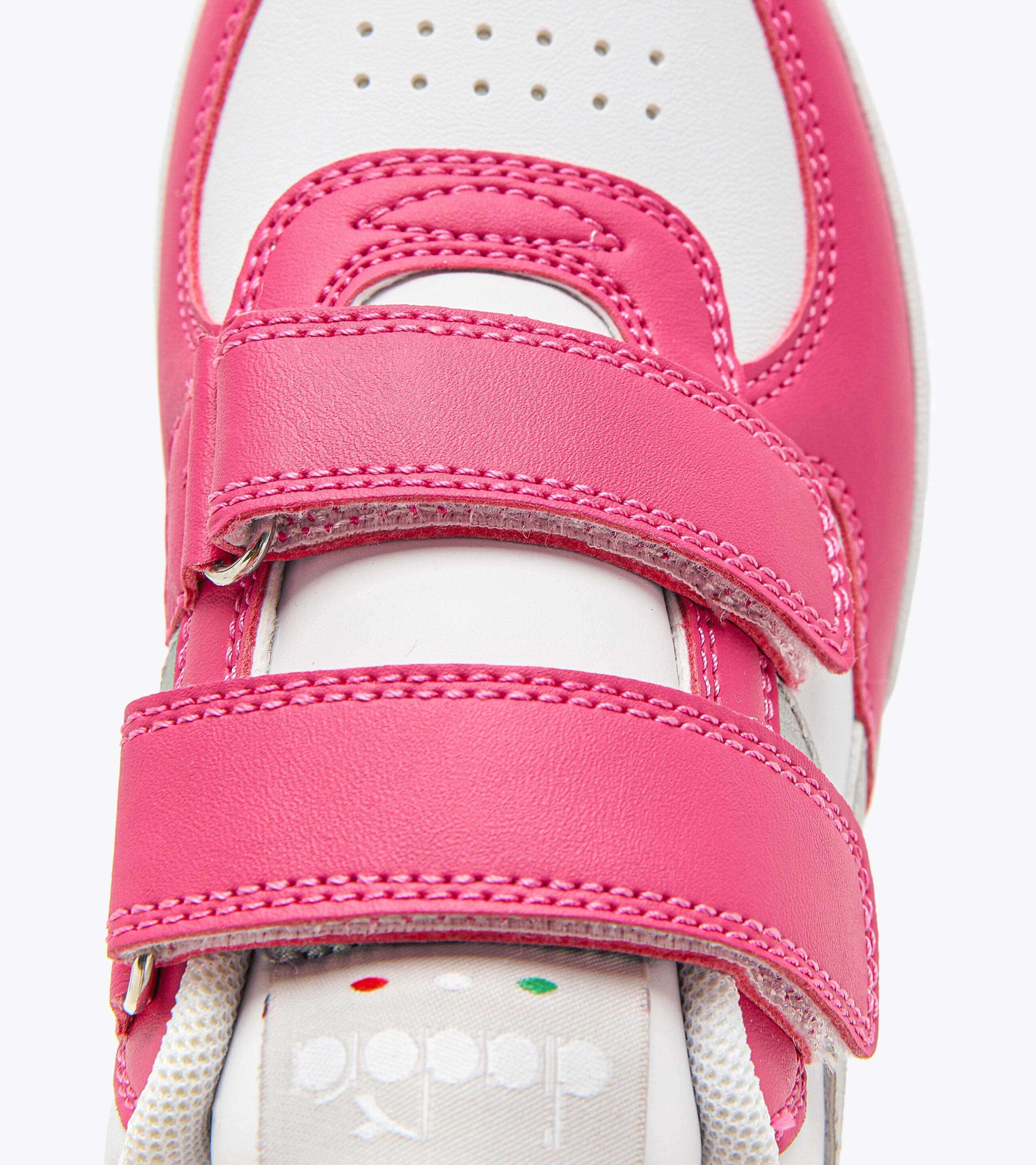 Diadora best sale velcro shoes