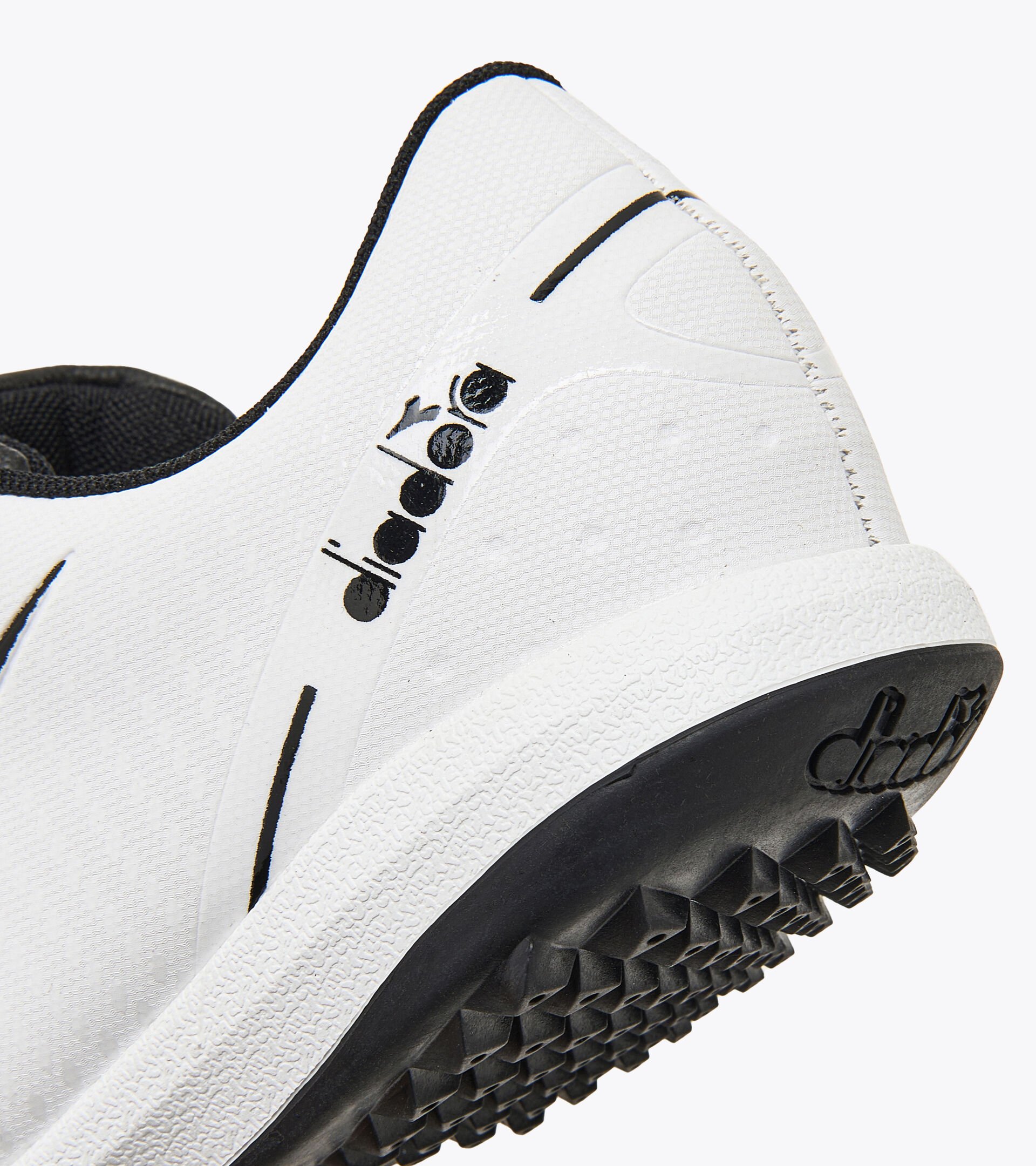 Futsal boot - Specific outsole for synthetic/hard ground PICHICHI 5 TFR WHITE/BLACK - Diadora
