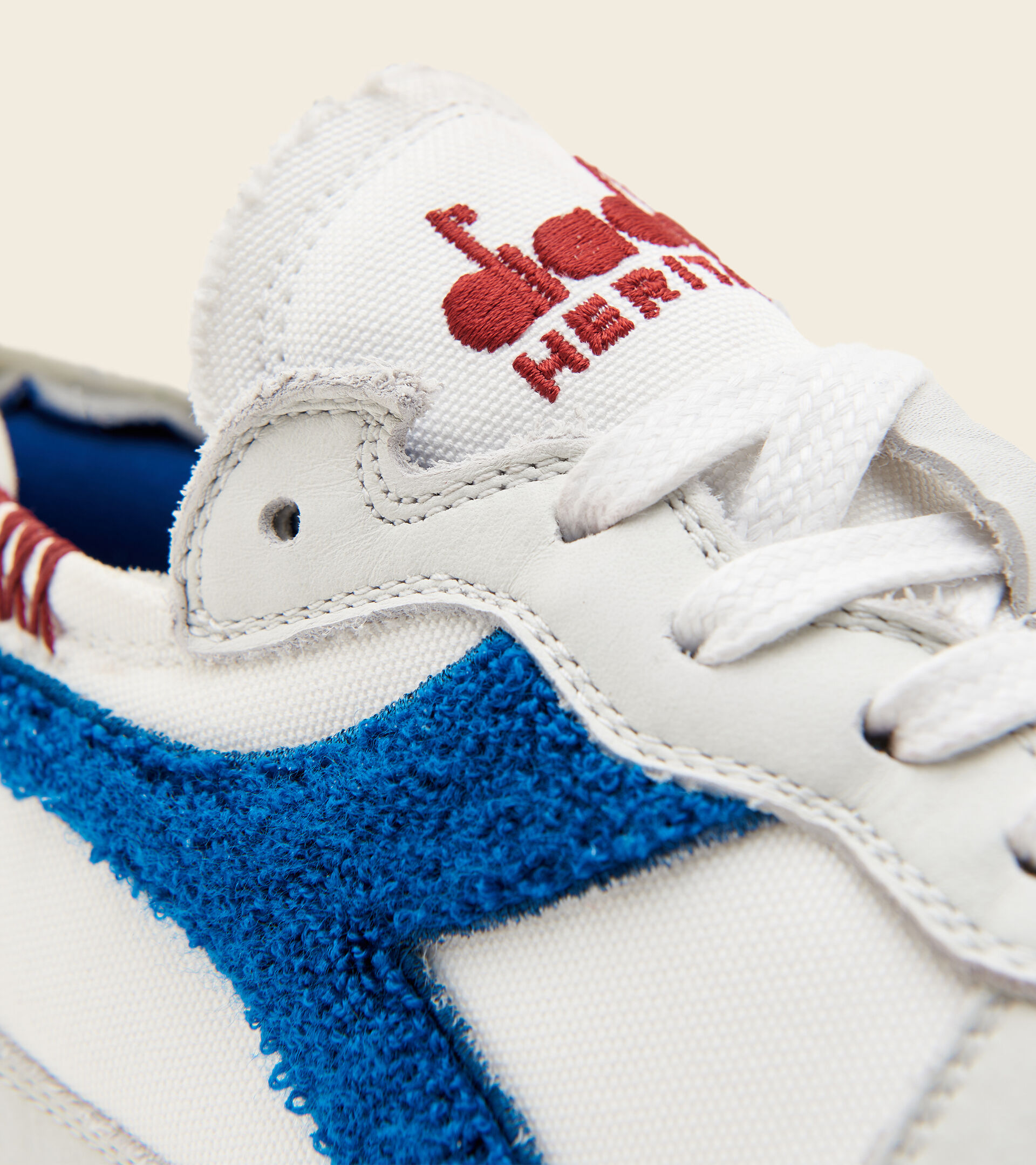 Heritage shoe - Unisex MI BASKET ROW CUT TERRY WHITE/SNORKEL BLUE - Diadora