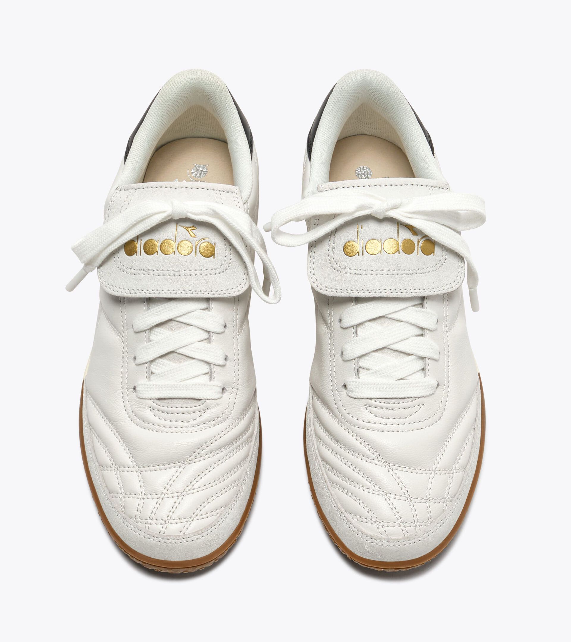 Zapatilla terrace de piel - Para todos los g&eacute;neros GOLD INDOOR BLANCO/NEGRO - Diadora