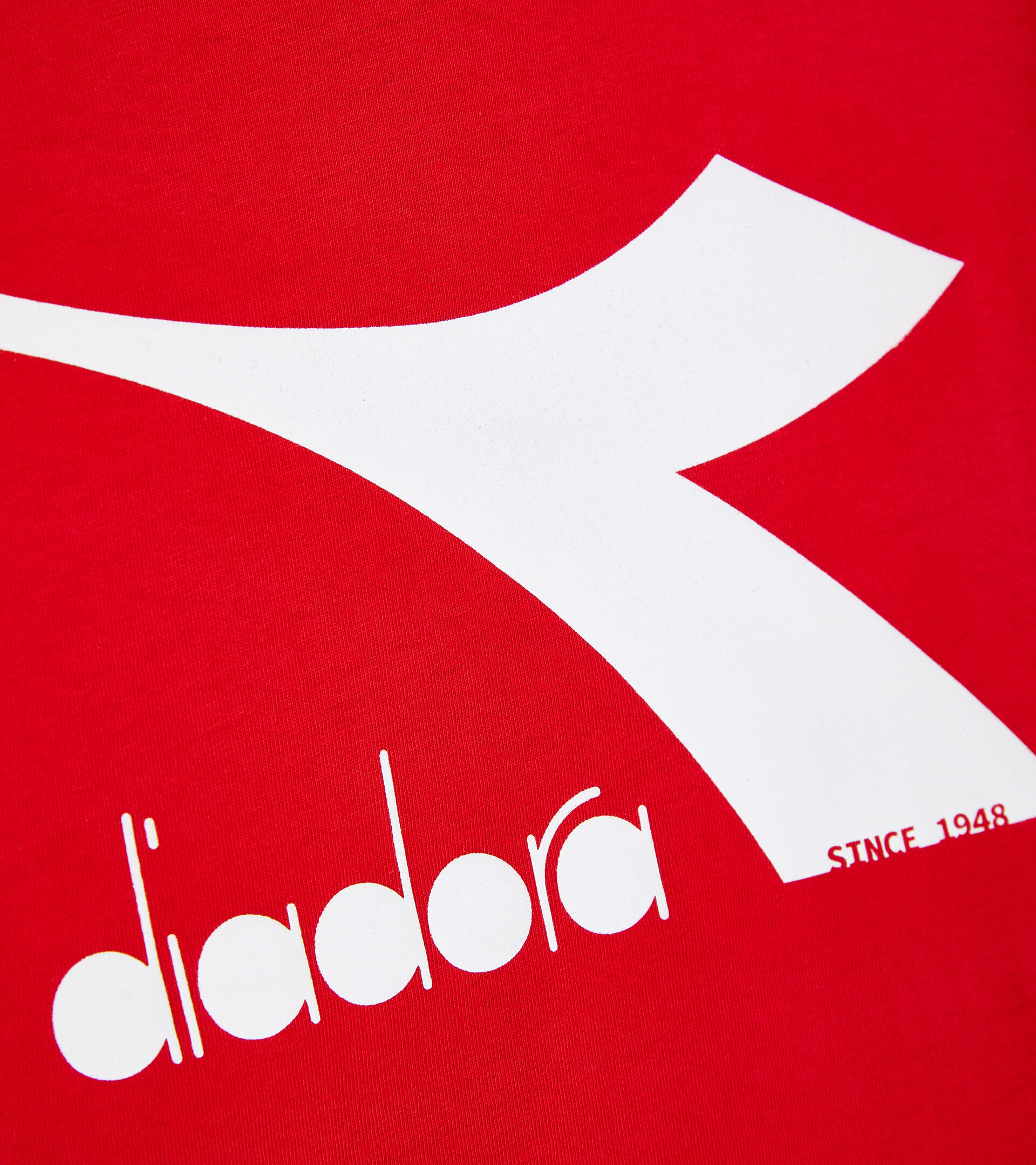 T-shirt de sport - Enfants
 JU.T-SHIRT SS BL HAUT RISQUE ROUGE - Diadora