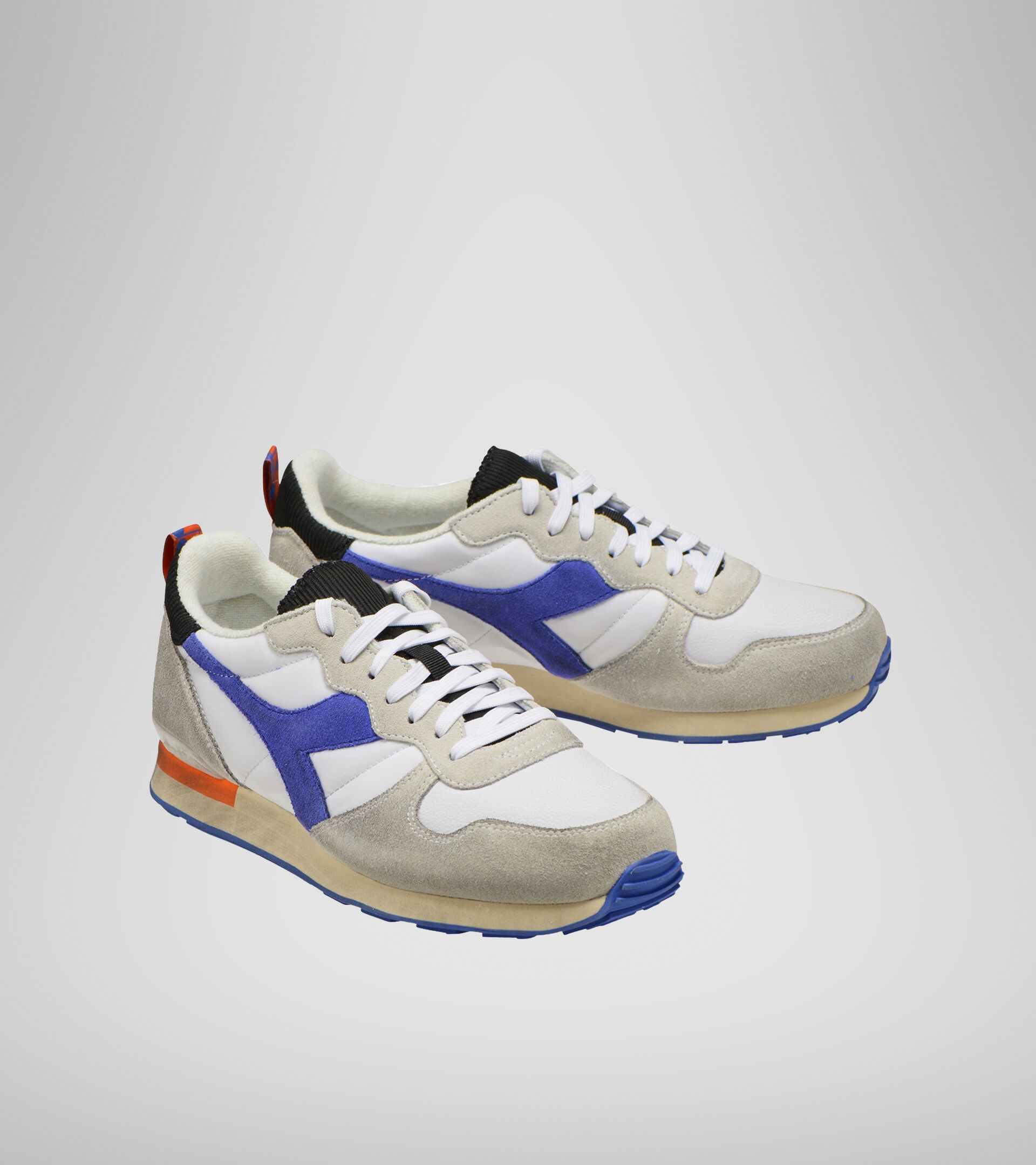 Footwear Sportswear UNISEX CAMARO ICONA BIANCO/BLU PERSIA/ARANCIATA Diadora