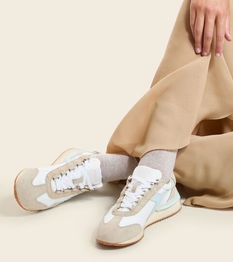 EQUIPE MAD ITALIA NUBUCK SW WN, BLANC LAIT Chaussures Heritage Made in Italy - Femme EQUIPE MAD ITALIA NUBUCK SW WN BLANC LAIT - Diadora