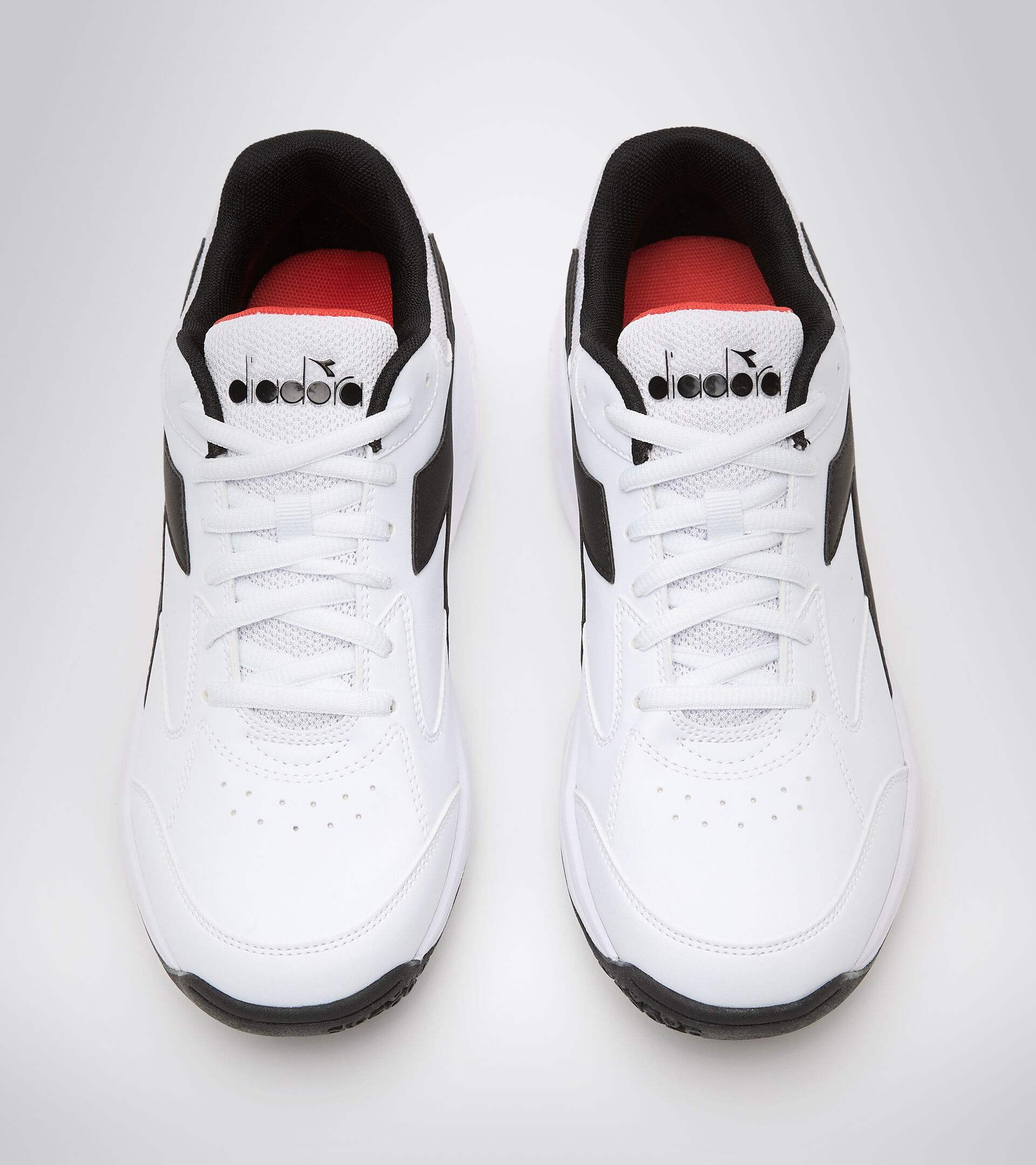 Chaussures de tennis - Homme VOLEE 5 BLANC/NOIR (C0351). - Diadora